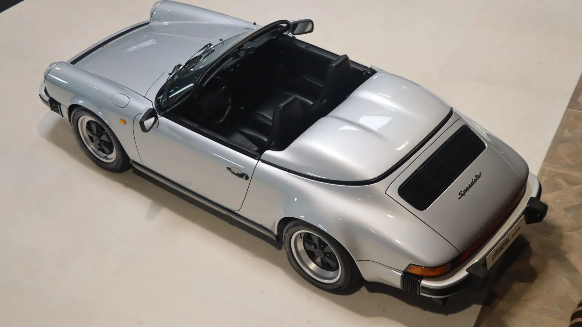 Porsche 911 — photo 42
