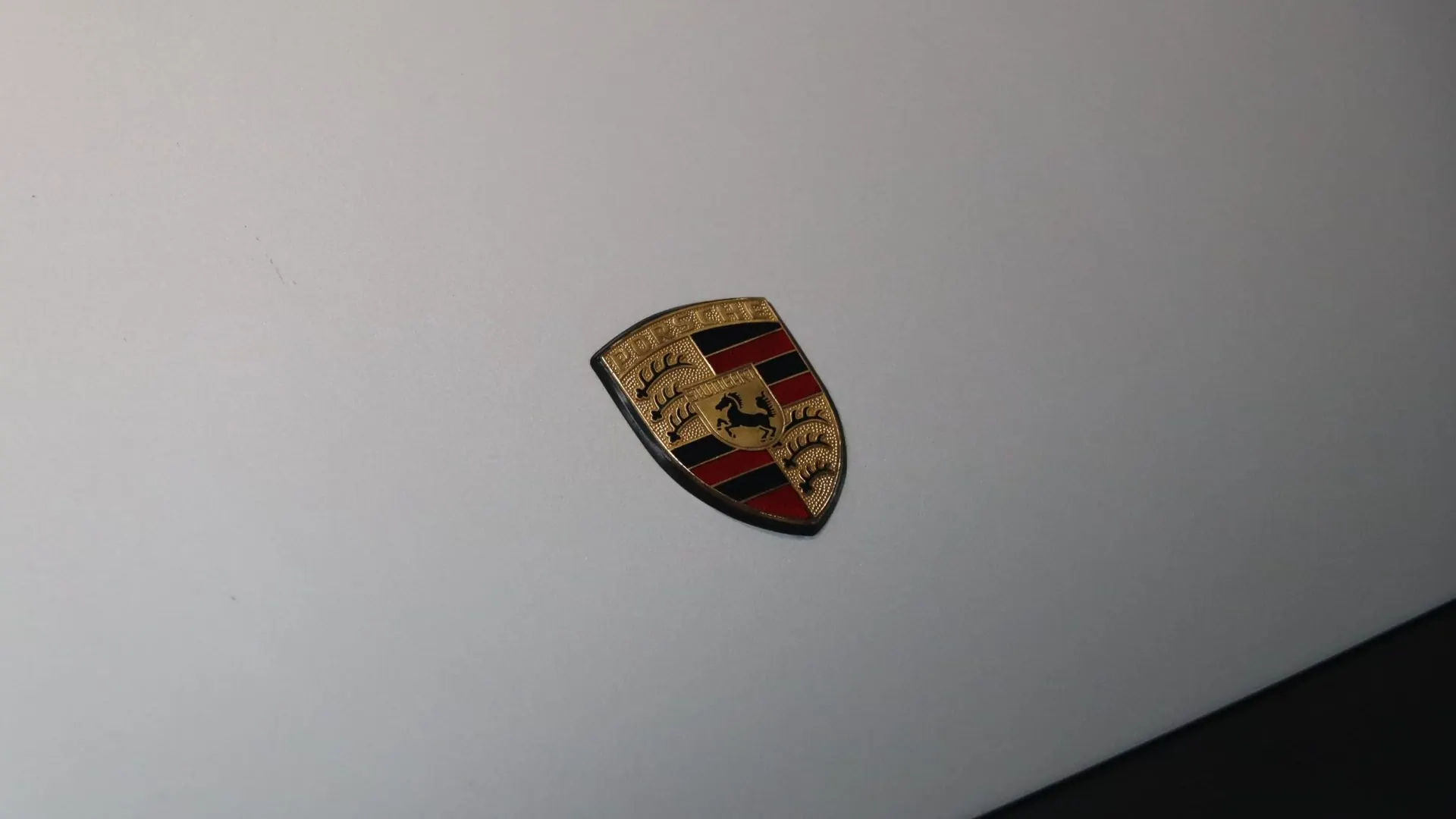 Porsche 911 — photo 27