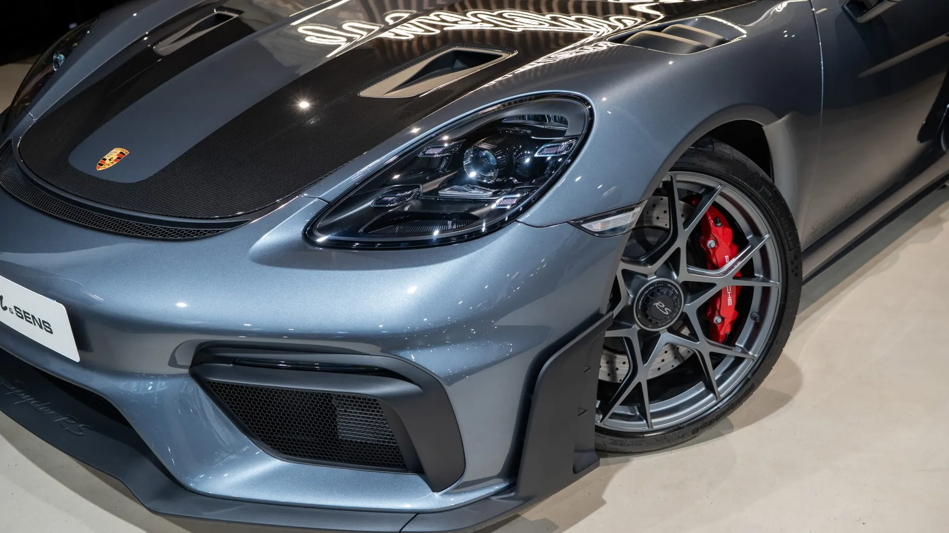 Porsche 718 — photo 34