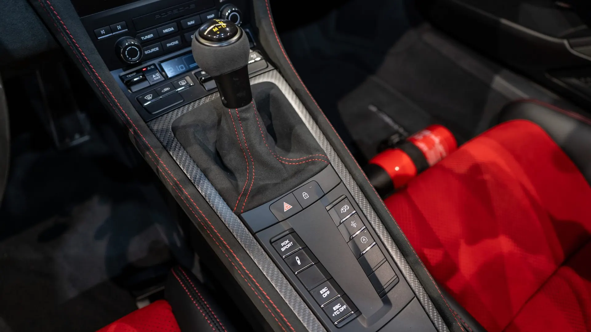 Porsche 718 — photo 20