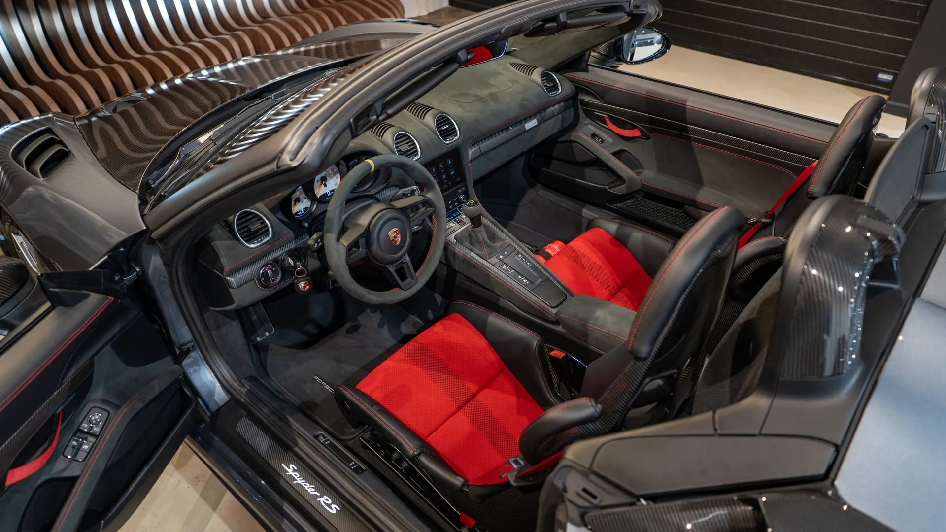 Porsche 718 — photo 27