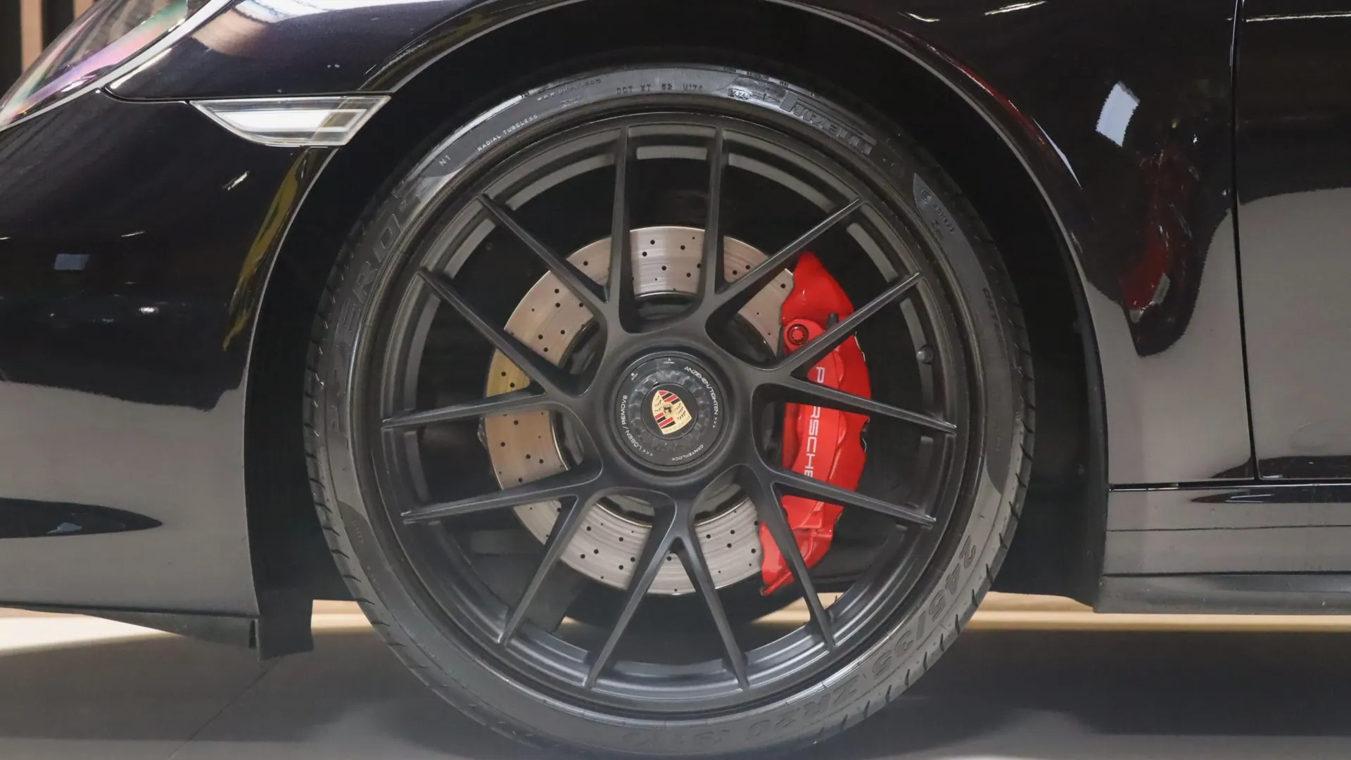 Porsche 911 — photo 45