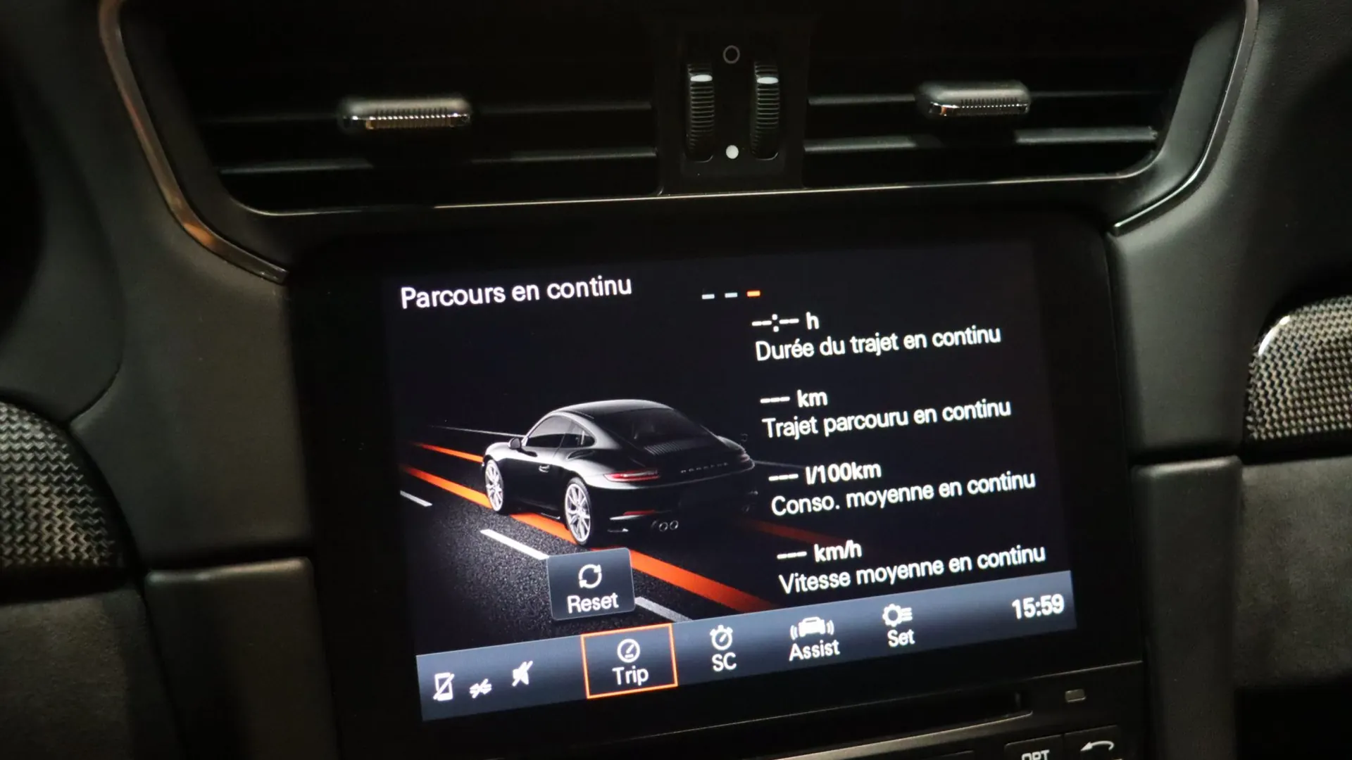 Porsche 911 — photo 27