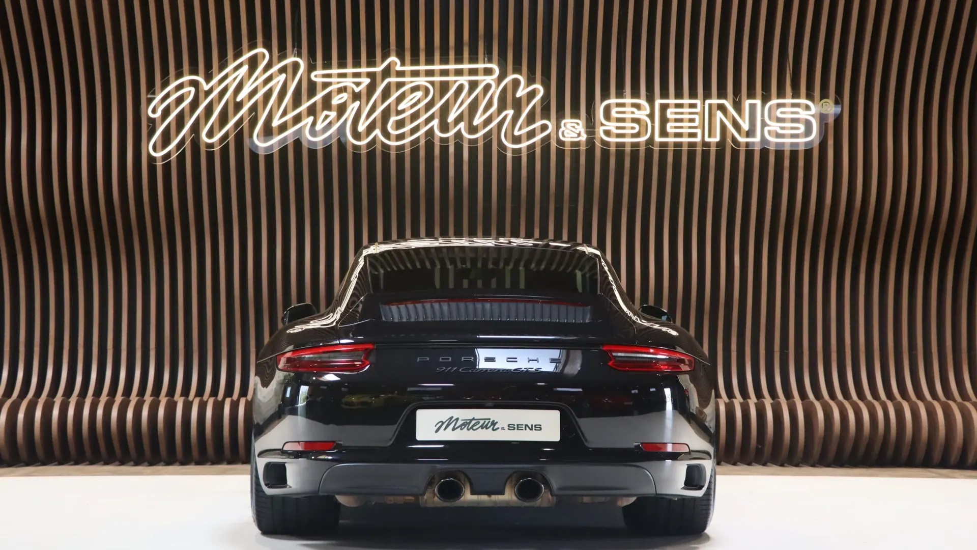 Porsche 911 — photo 4