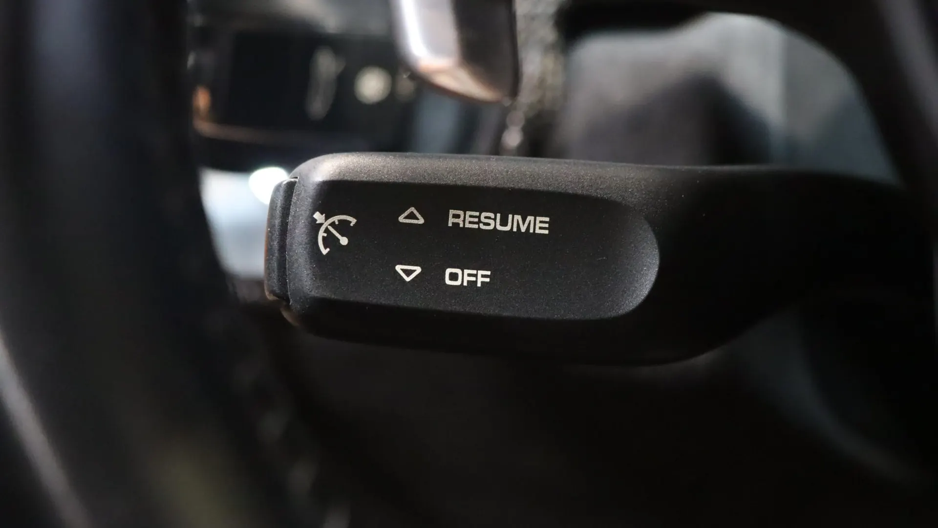 Porsche 911 — photo 17