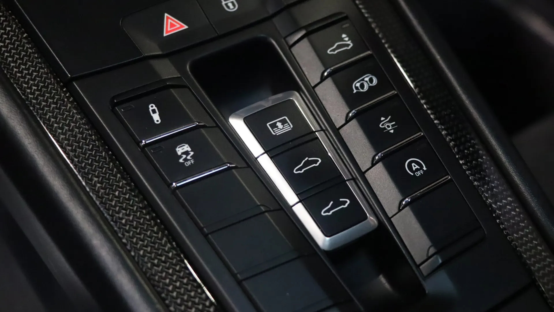 Porsche 911 — photo 33