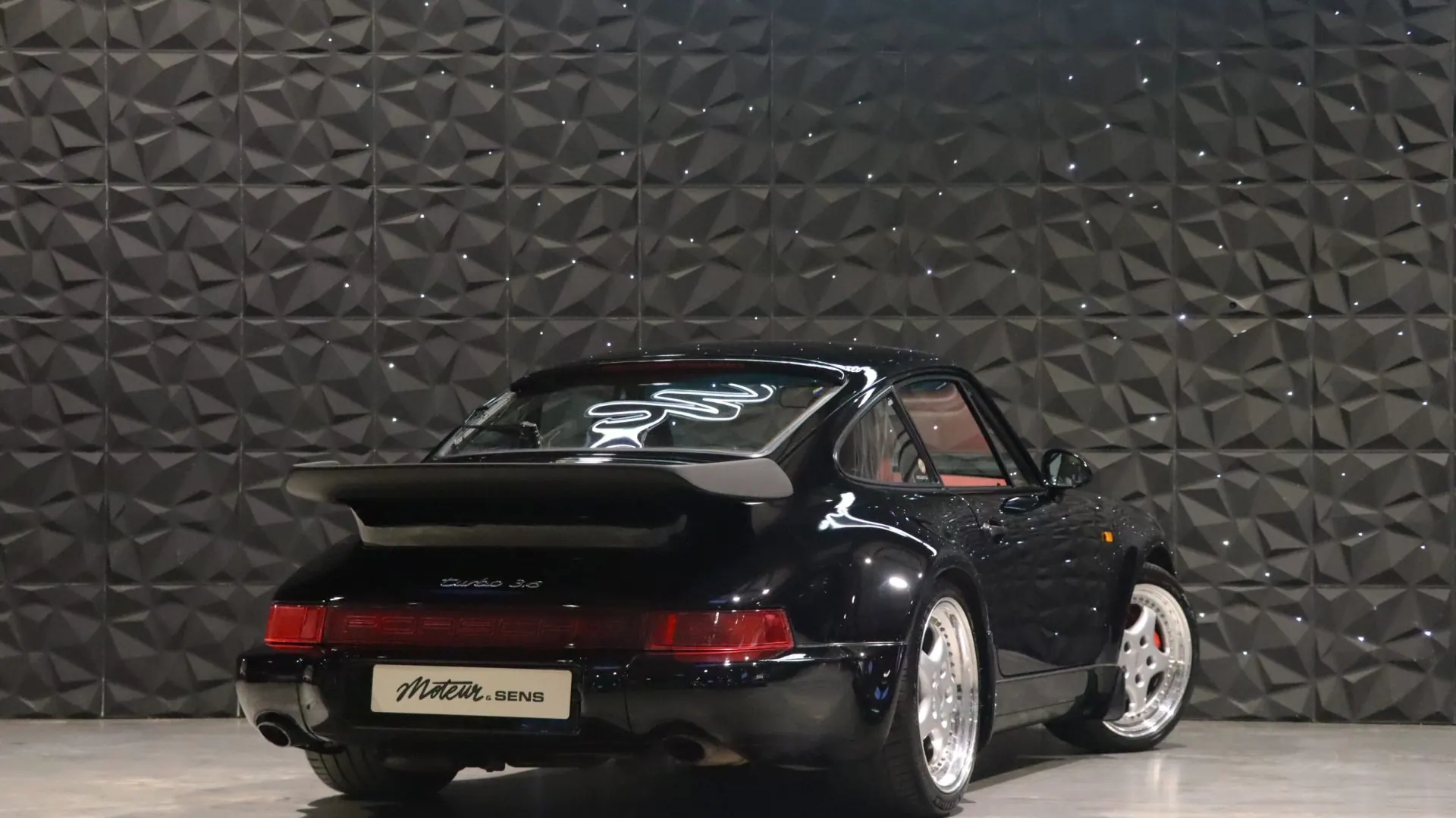 Porsche 911 — photo 2