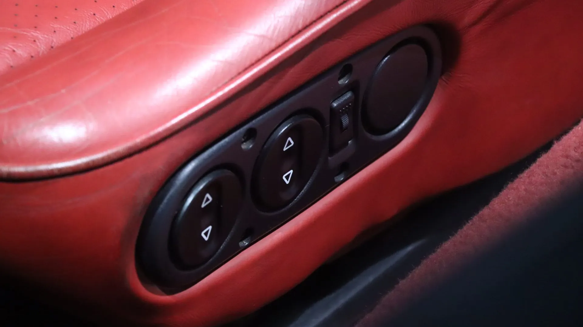 Porsche 911 — photo 12