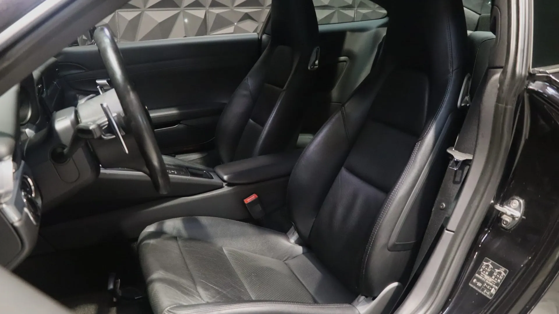 Porsche 911 — photo 6