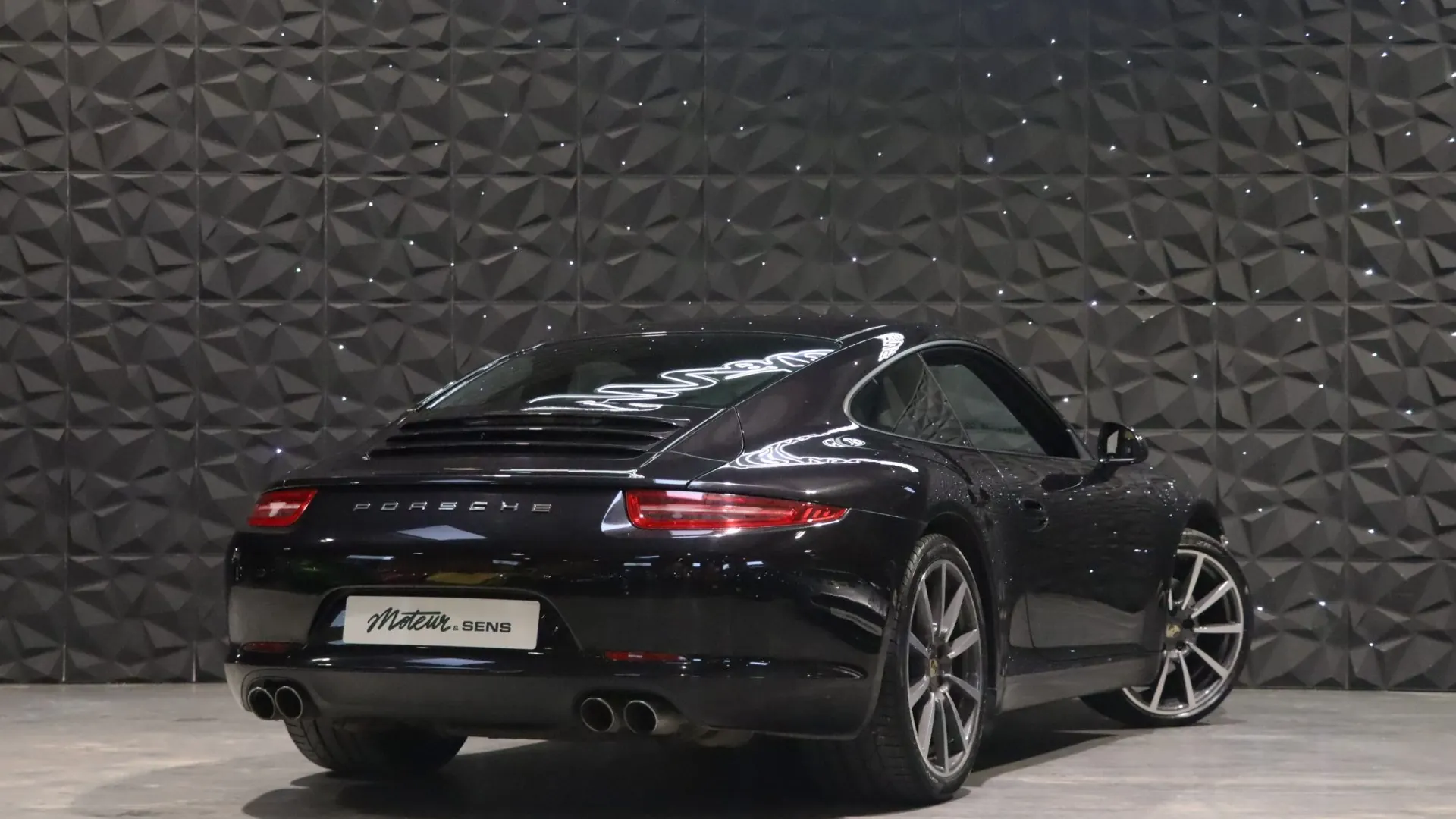 Porsche 911 — photo 2