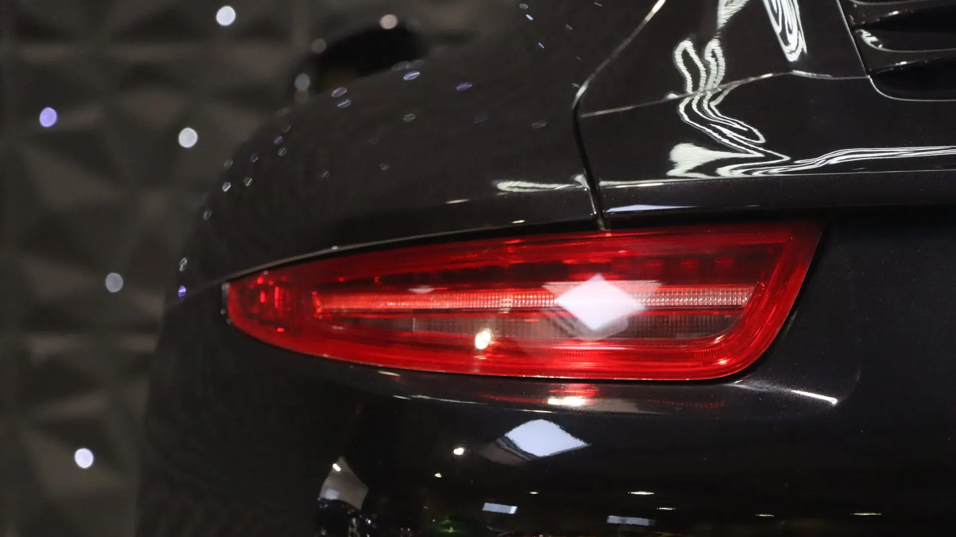 Porsche 911 — photo 42