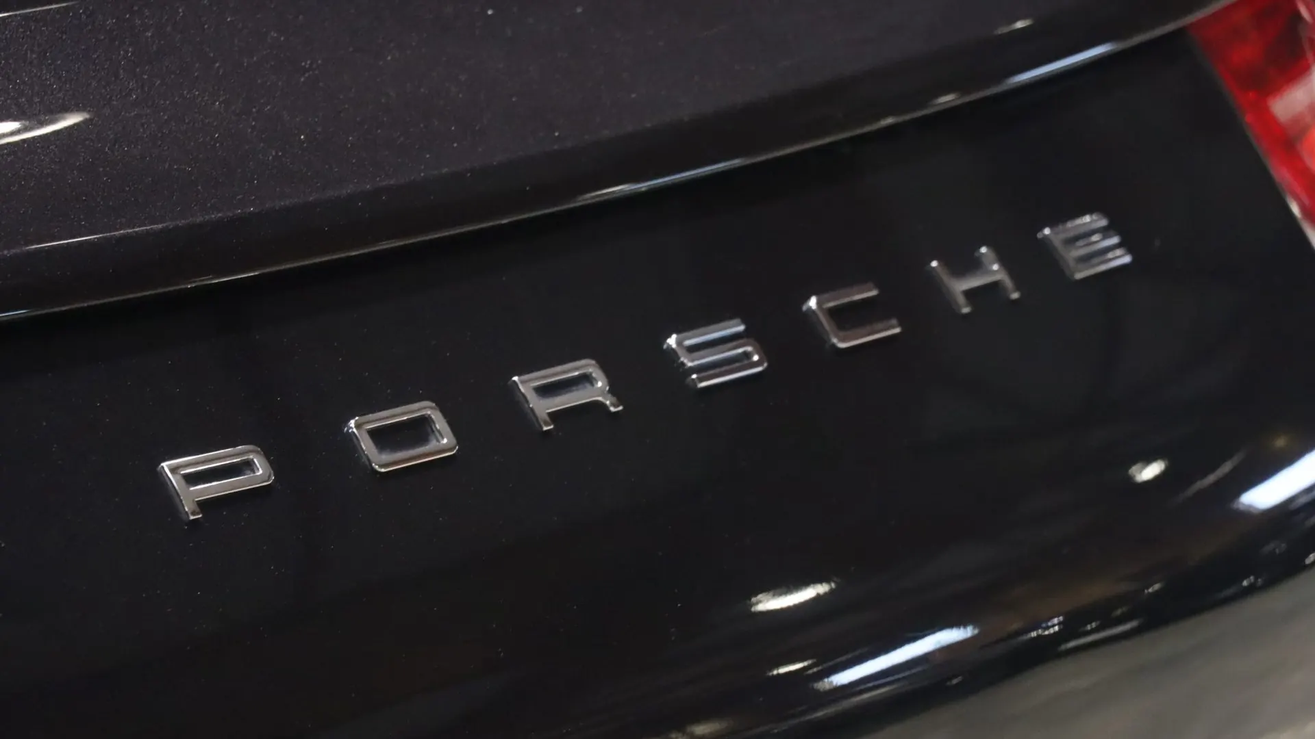 Porsche 911 — photo 43