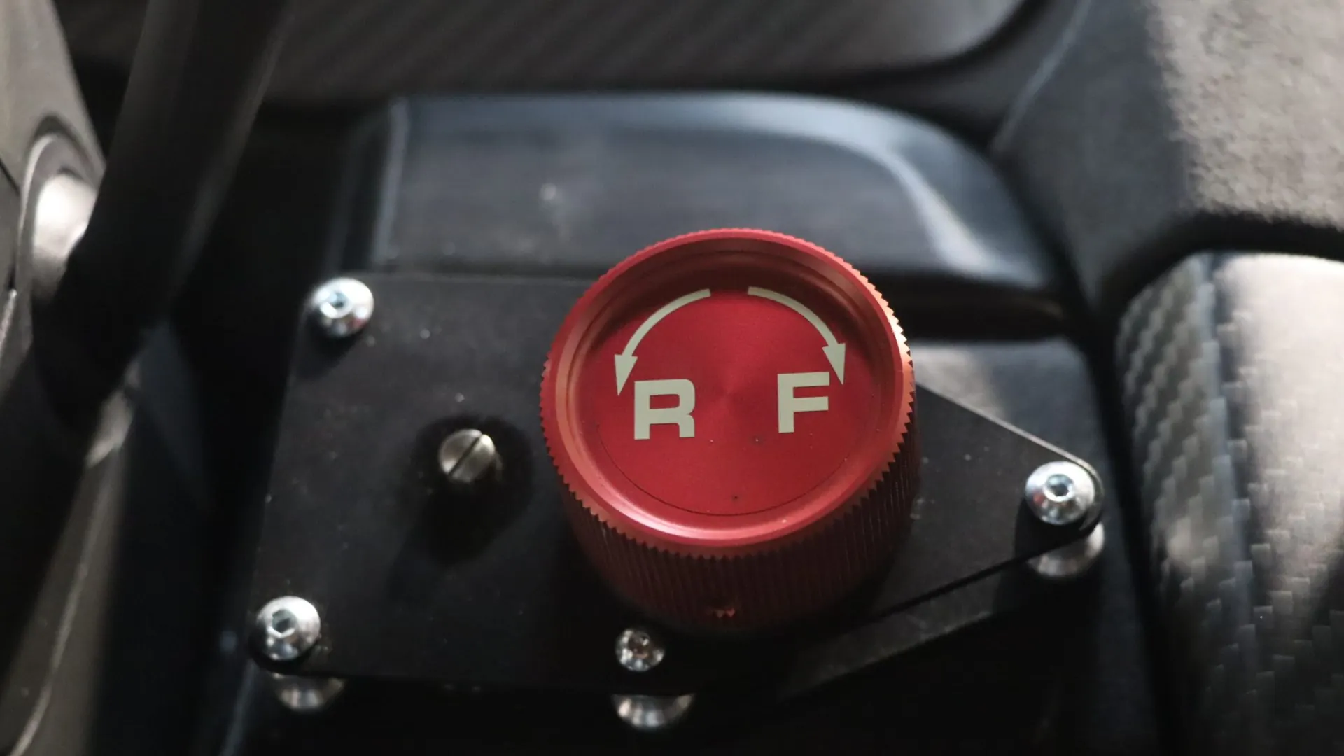 Porsche 911 — photo 22