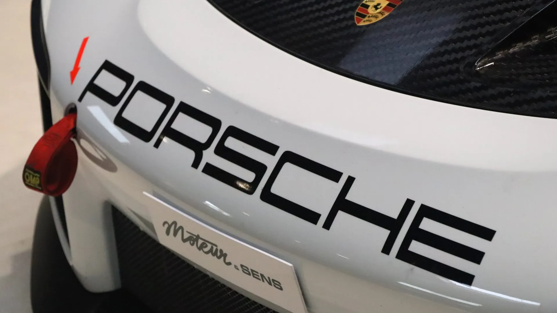 Porsche 911 — photo 41