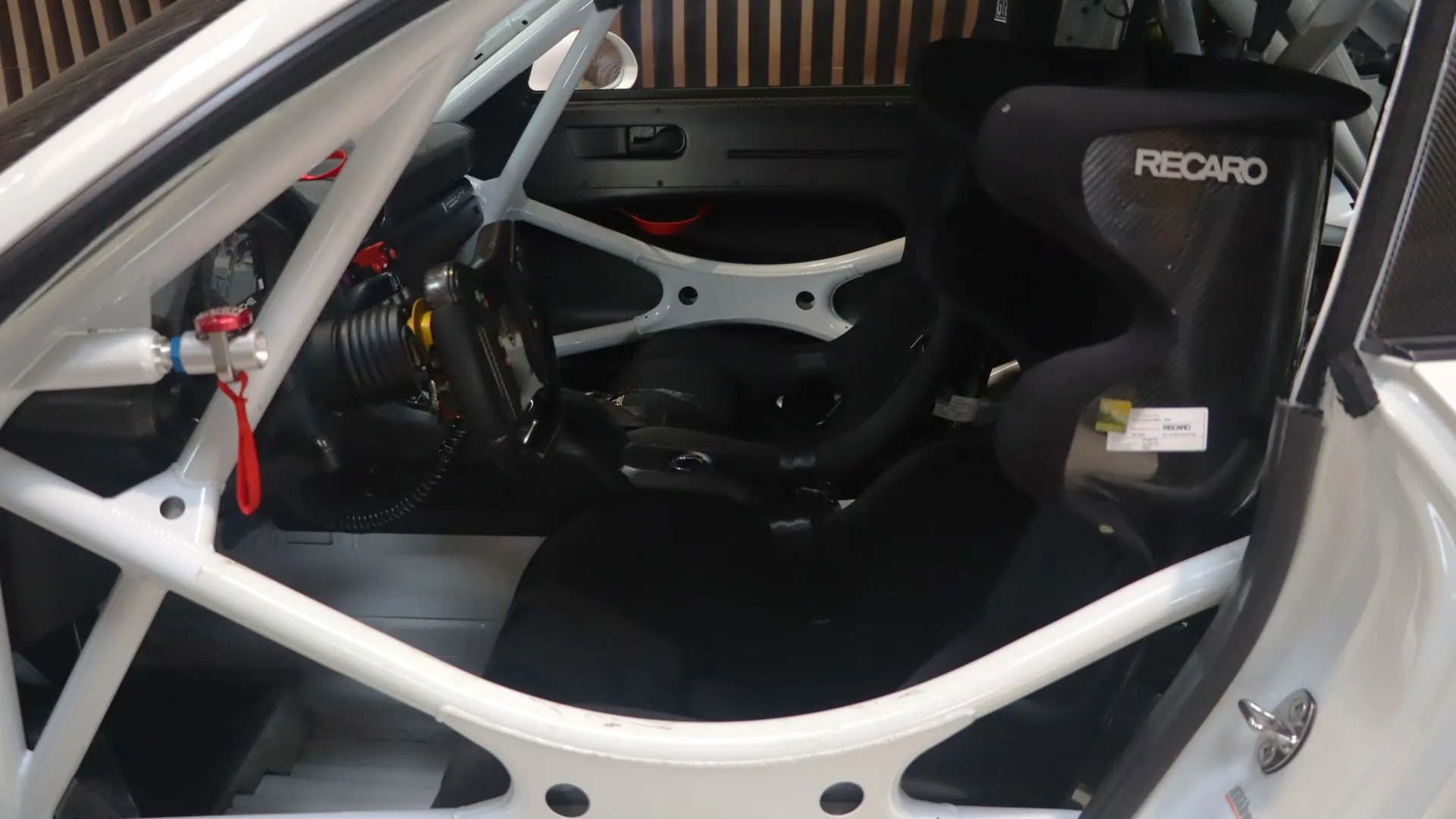 Porsche 911 — photo 7