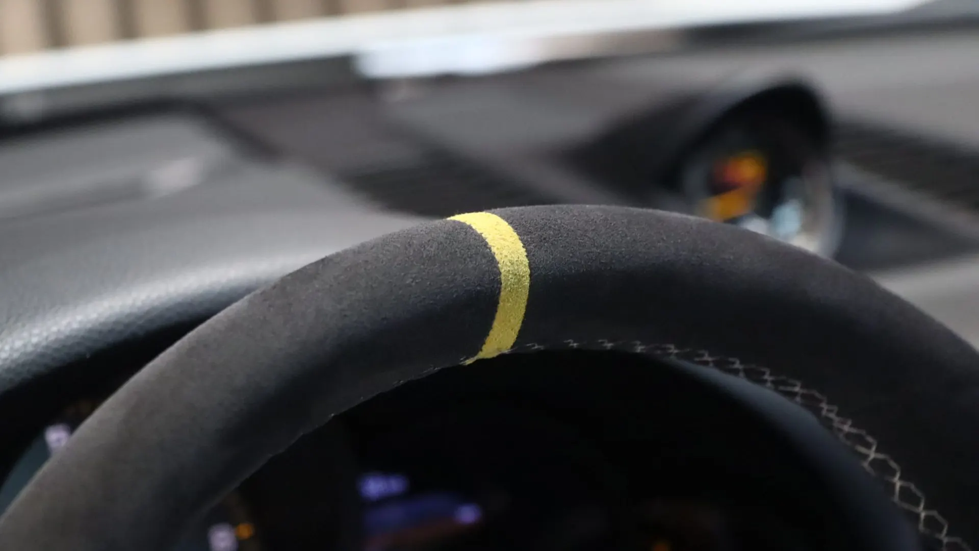 Porsche 911 — photo 21