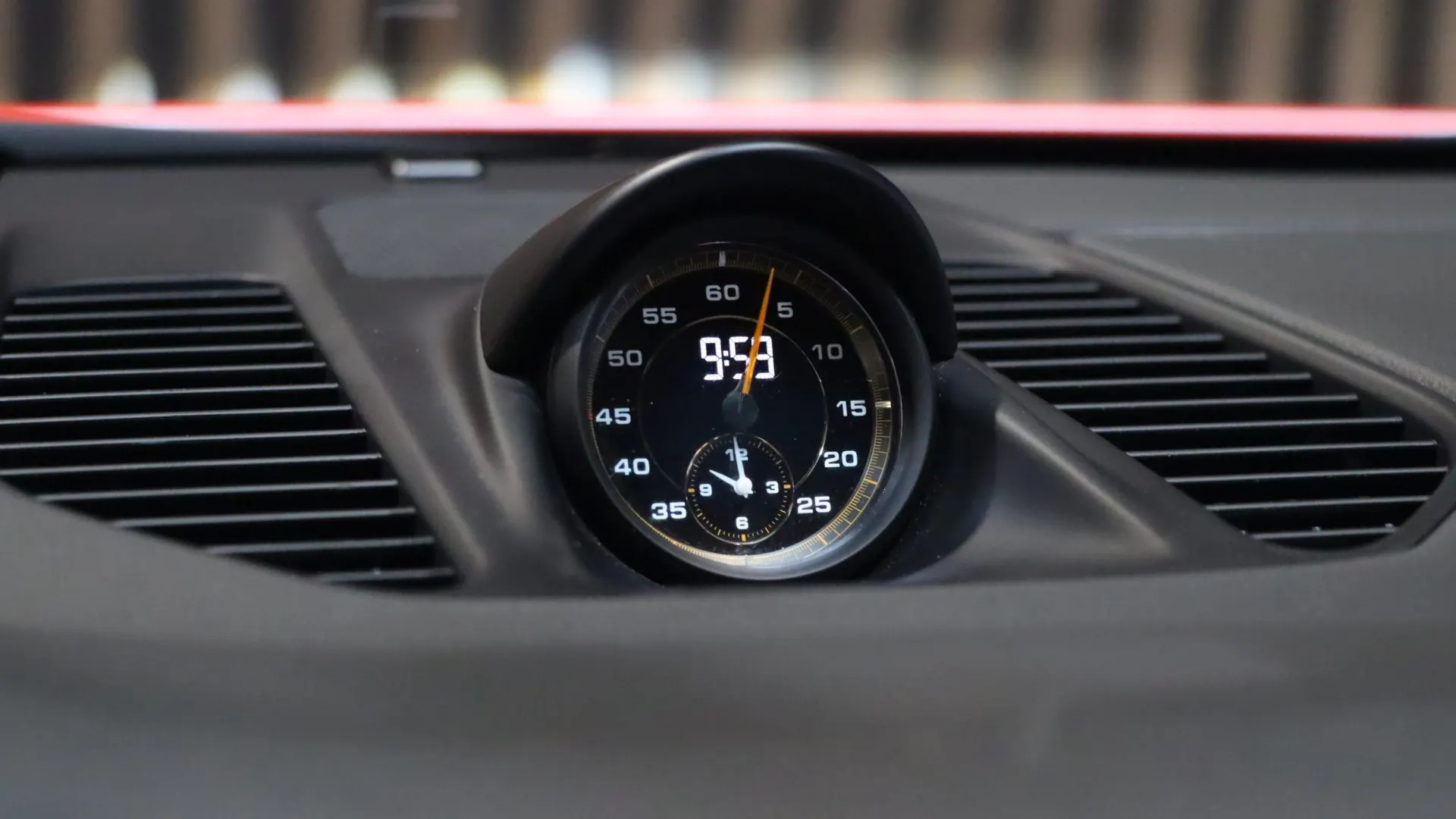 Porsche 911 — photo 25