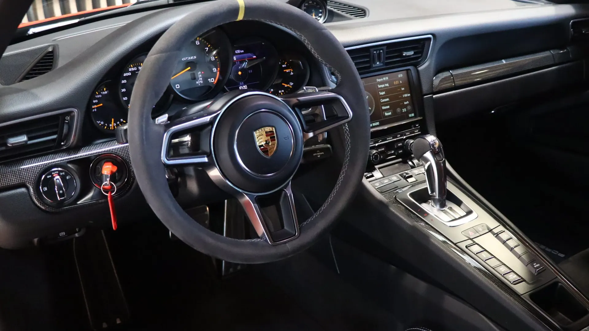 Porsche 911 — photo 15