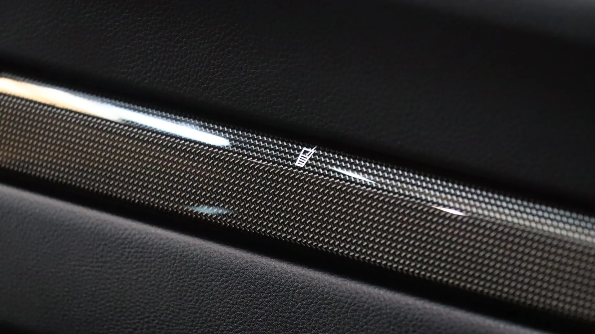 Porsche 911 — photo 32