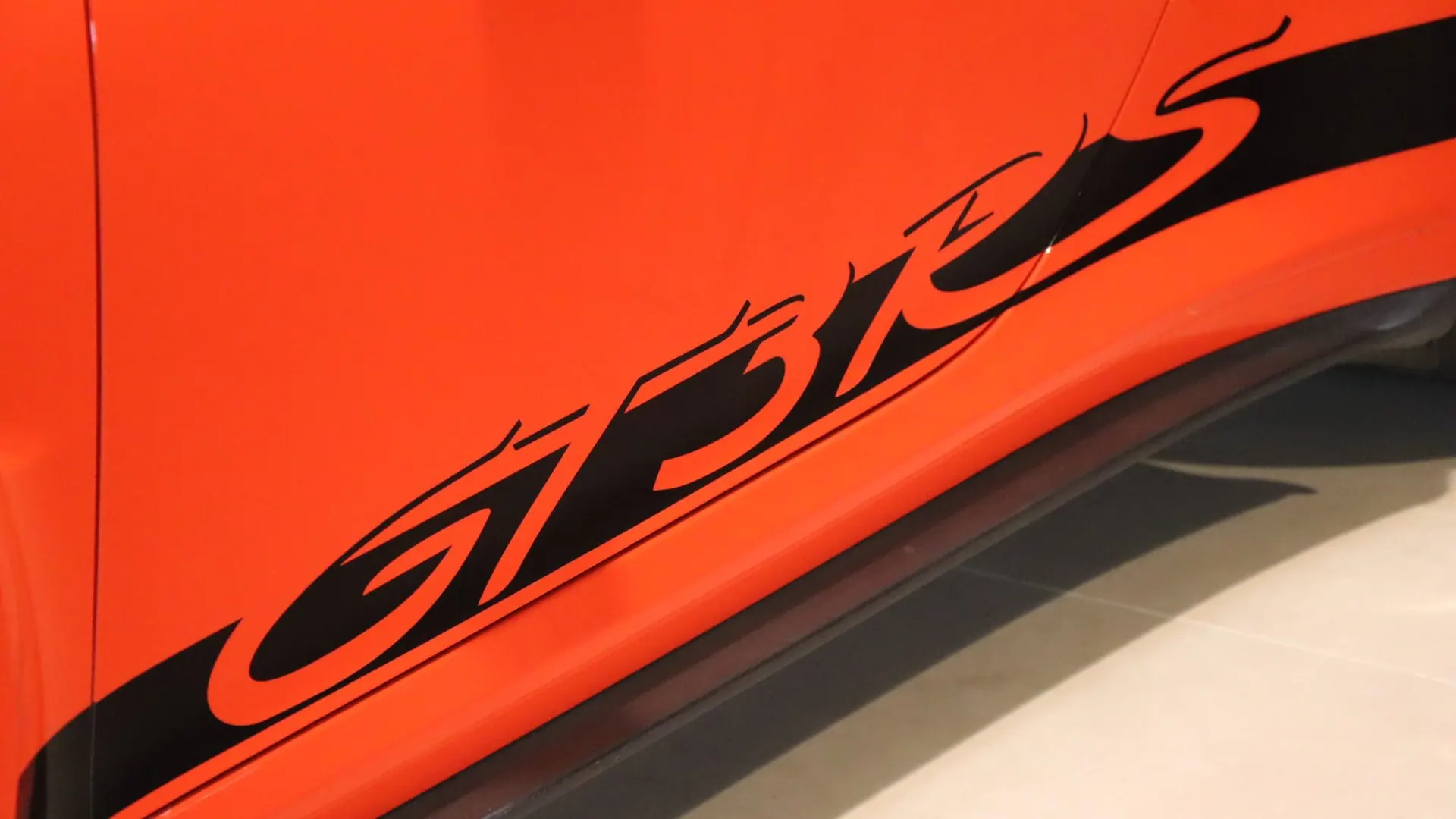 Porsche 911 — photo 50