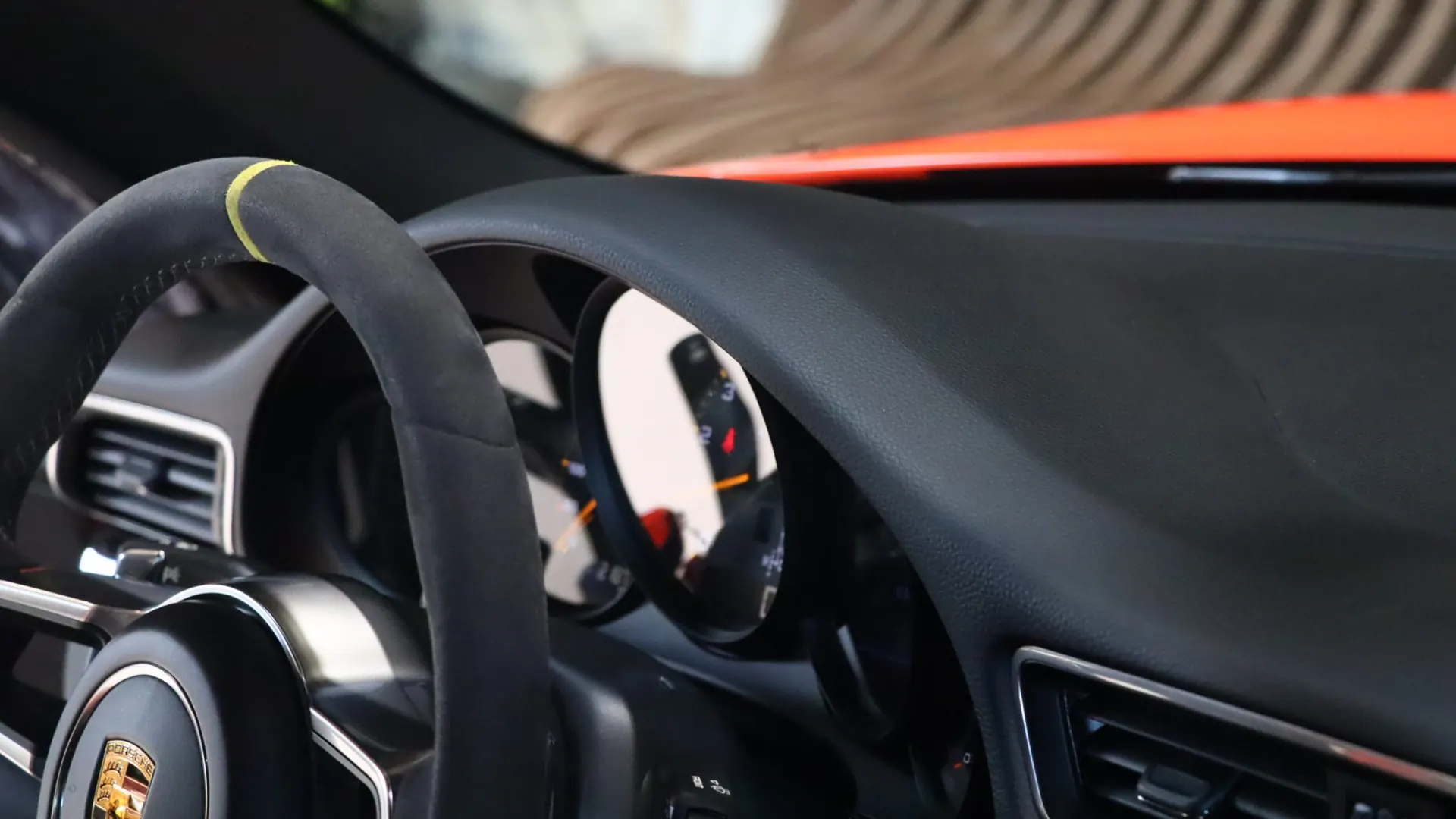 Porsche 911 — photo 24