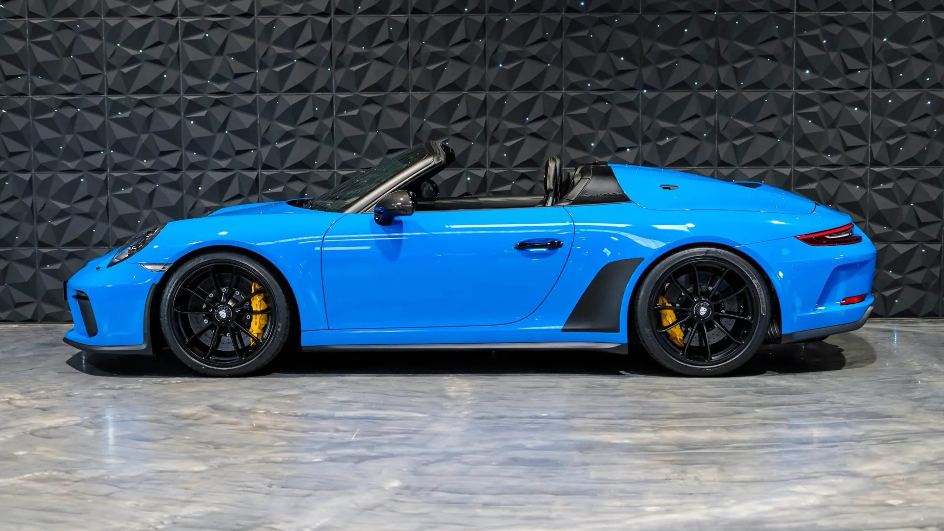 Porsche 911 — photo 5