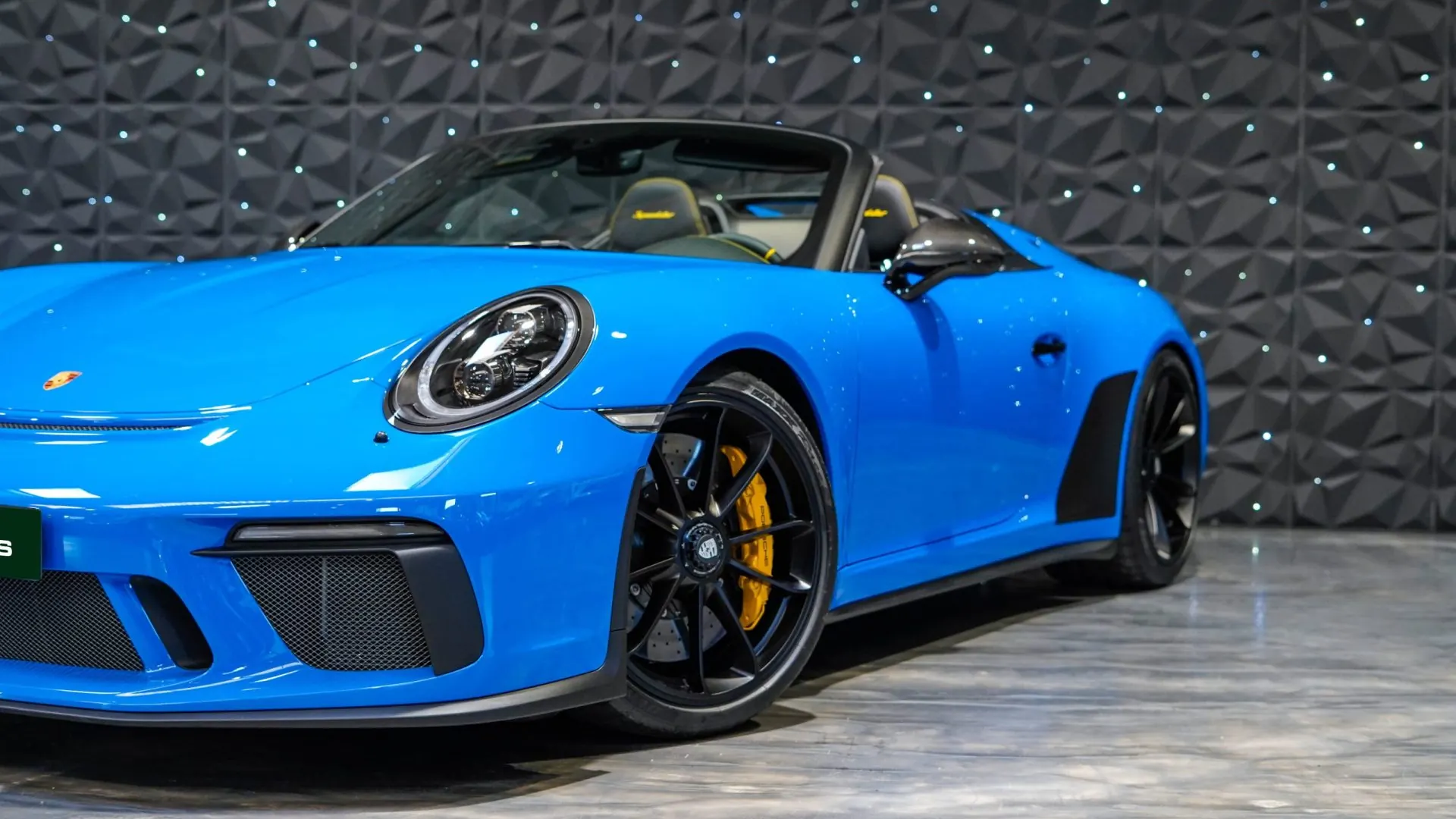Porsche 911 — photo 49