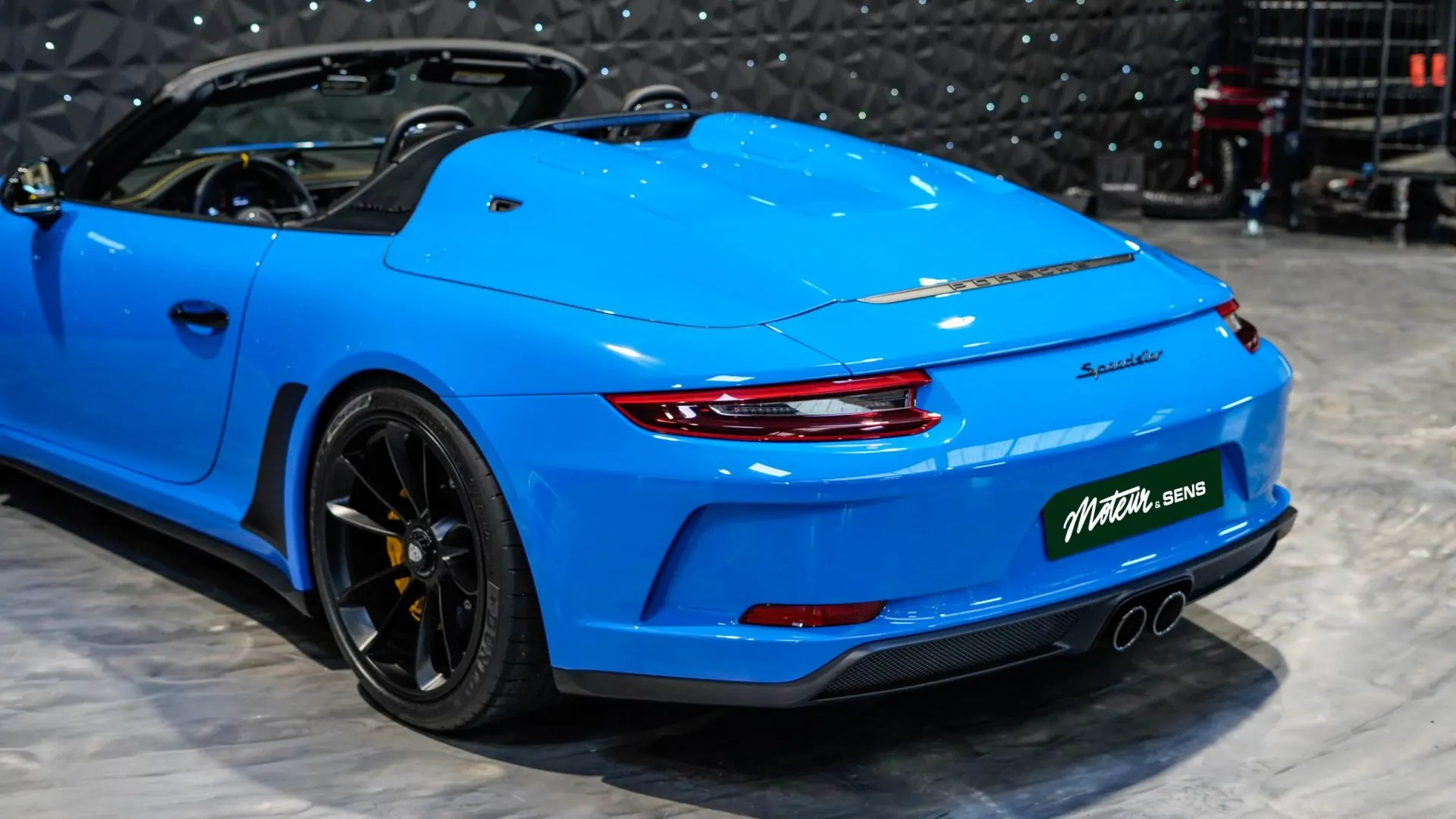 Porsche 911 — photo 50