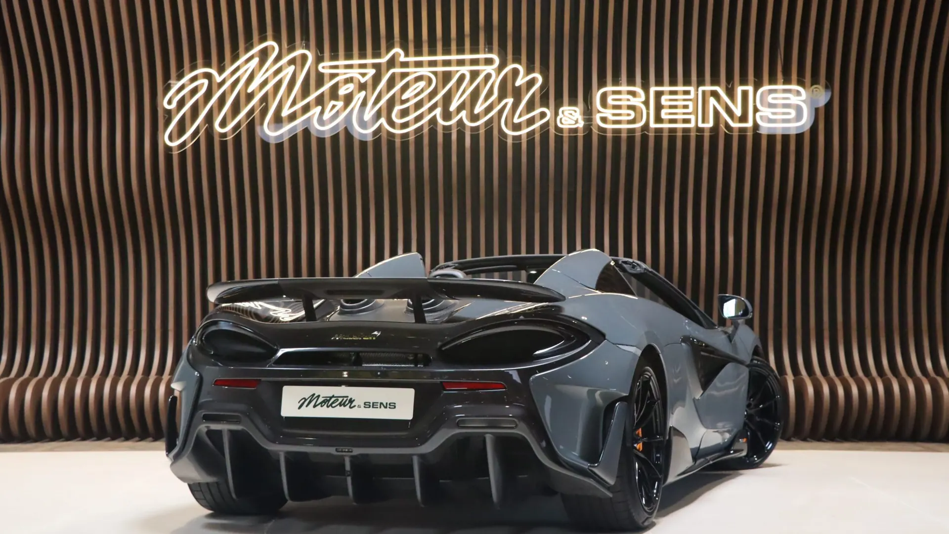 McLaren 600LT — photo 2