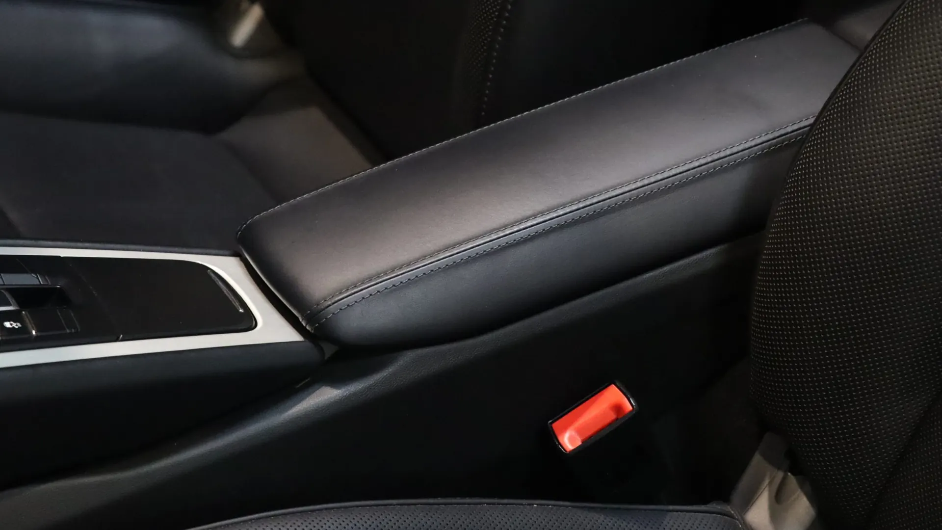 Porsche 911 — photo 35
