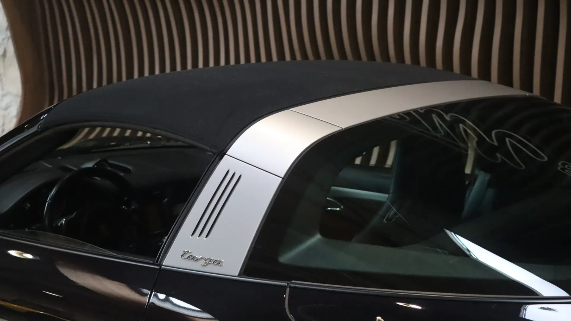 Porsche 911 — photo 47