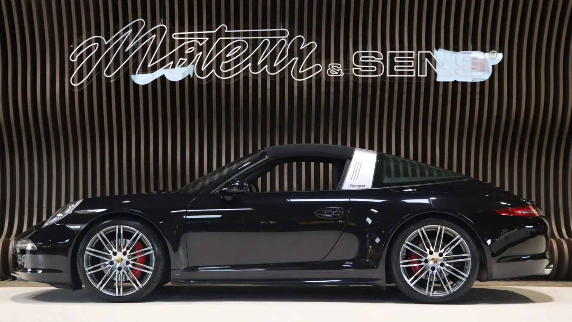 Porsche 911 — photo 6
