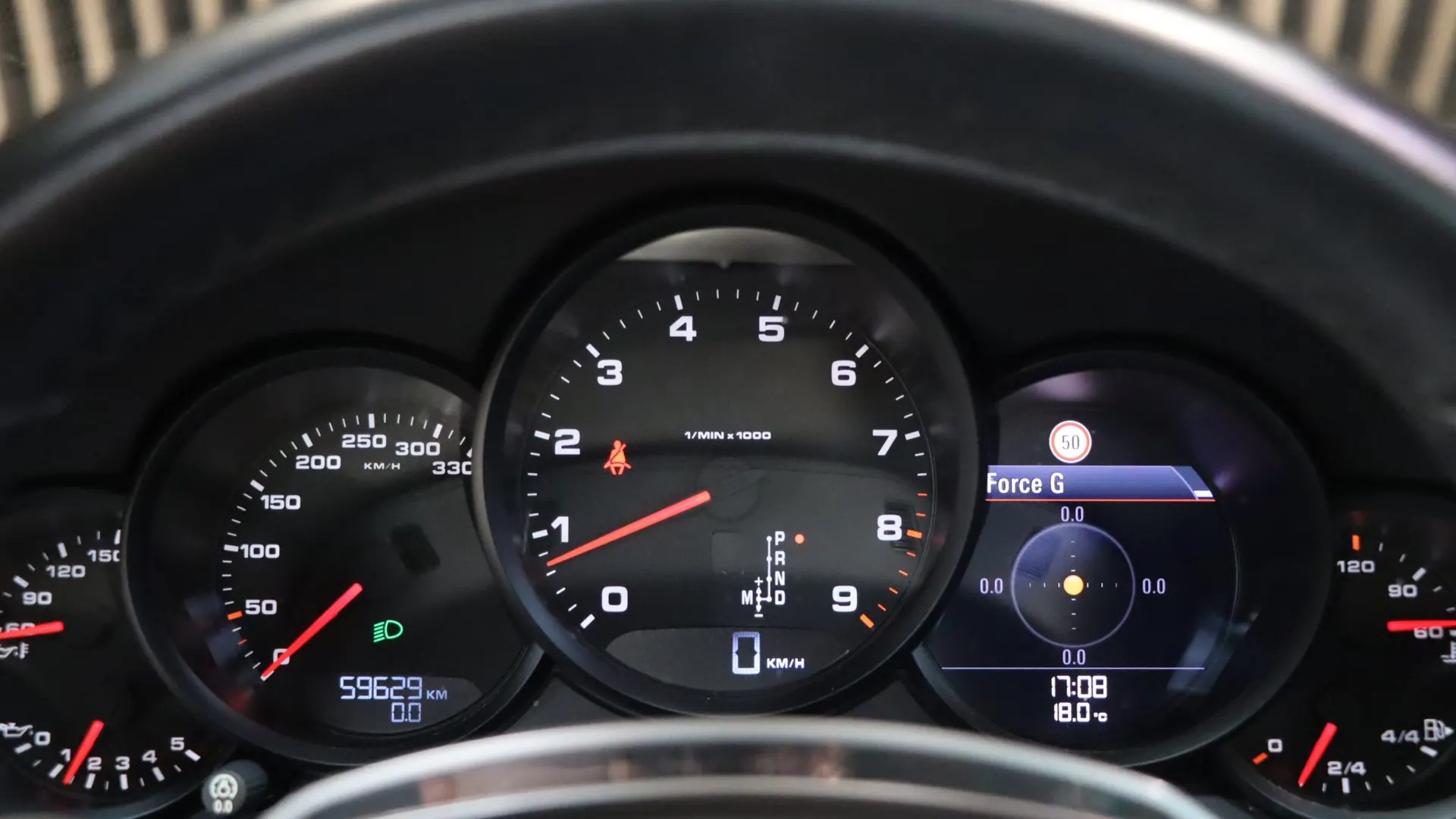 Porsche 911 — photo 26