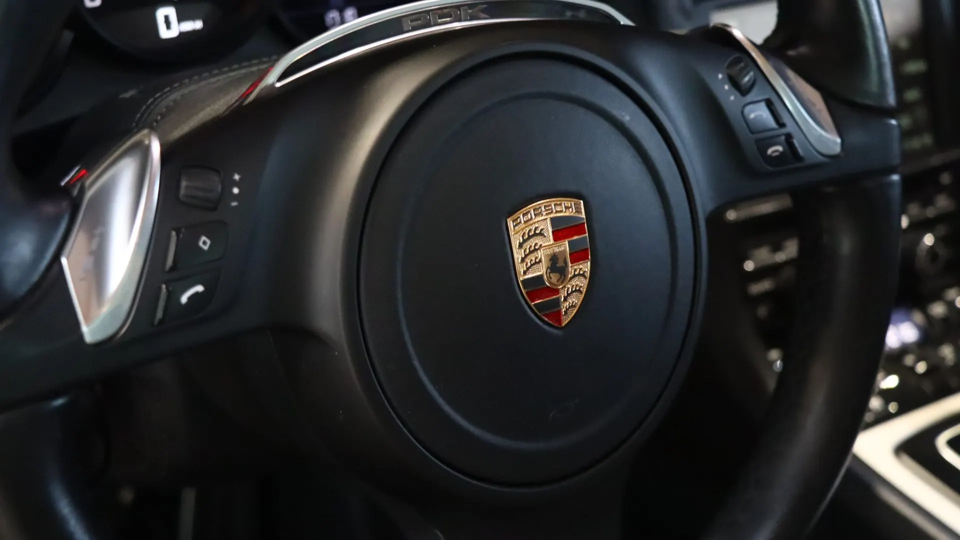 Porsche 911 — photo 24