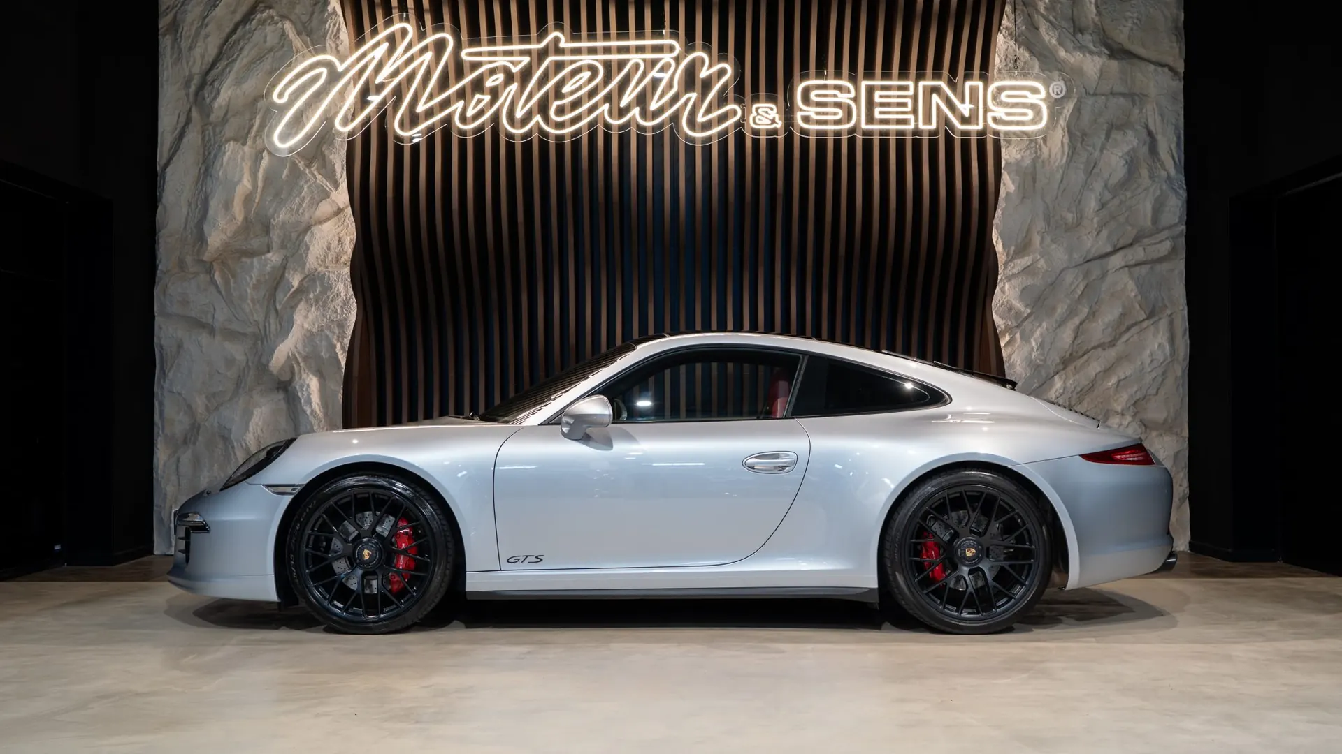 Porsche 911 — photo 5