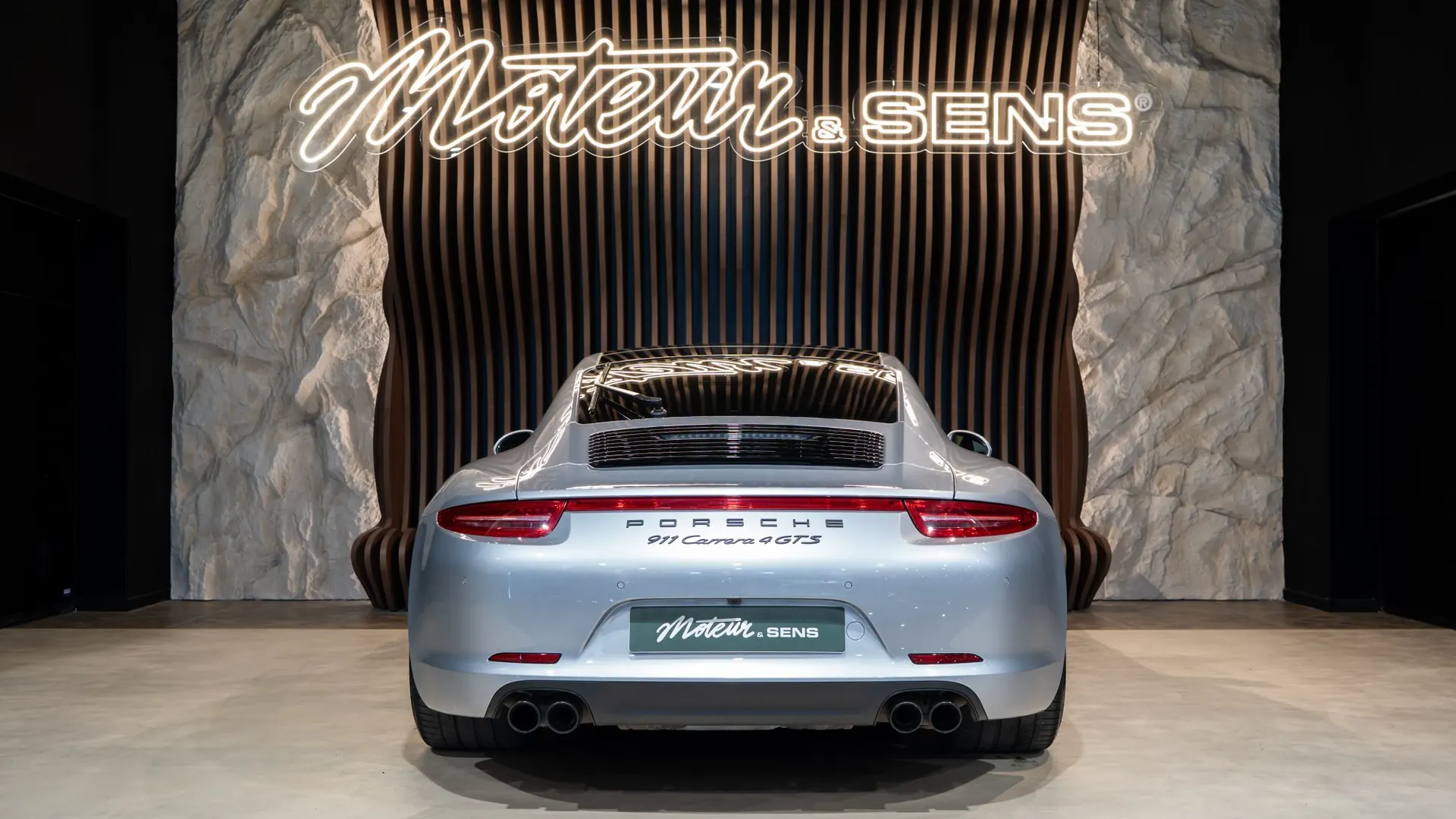 Porsche 911 — photo 4