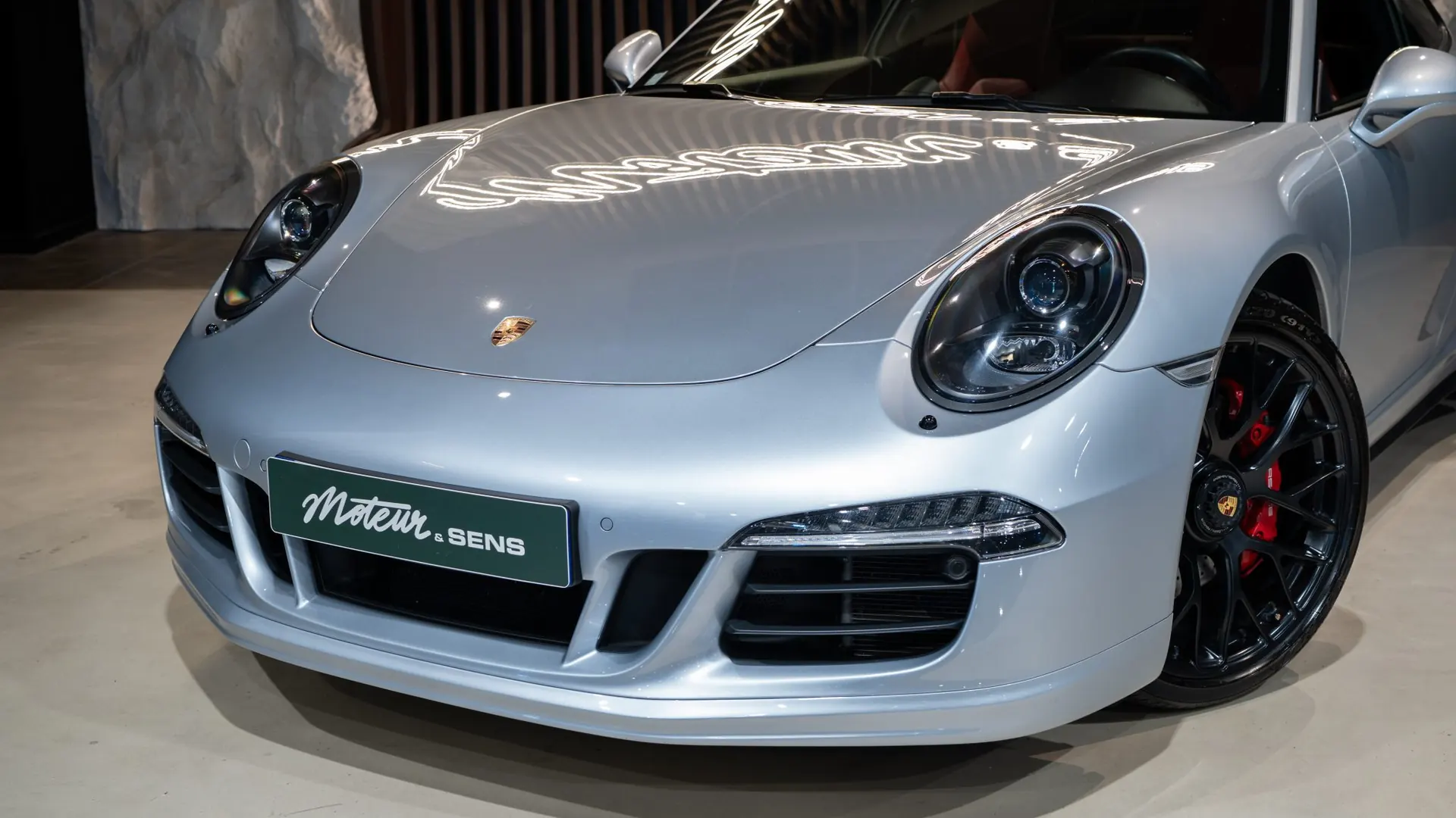 Porsche 911 — photo 37