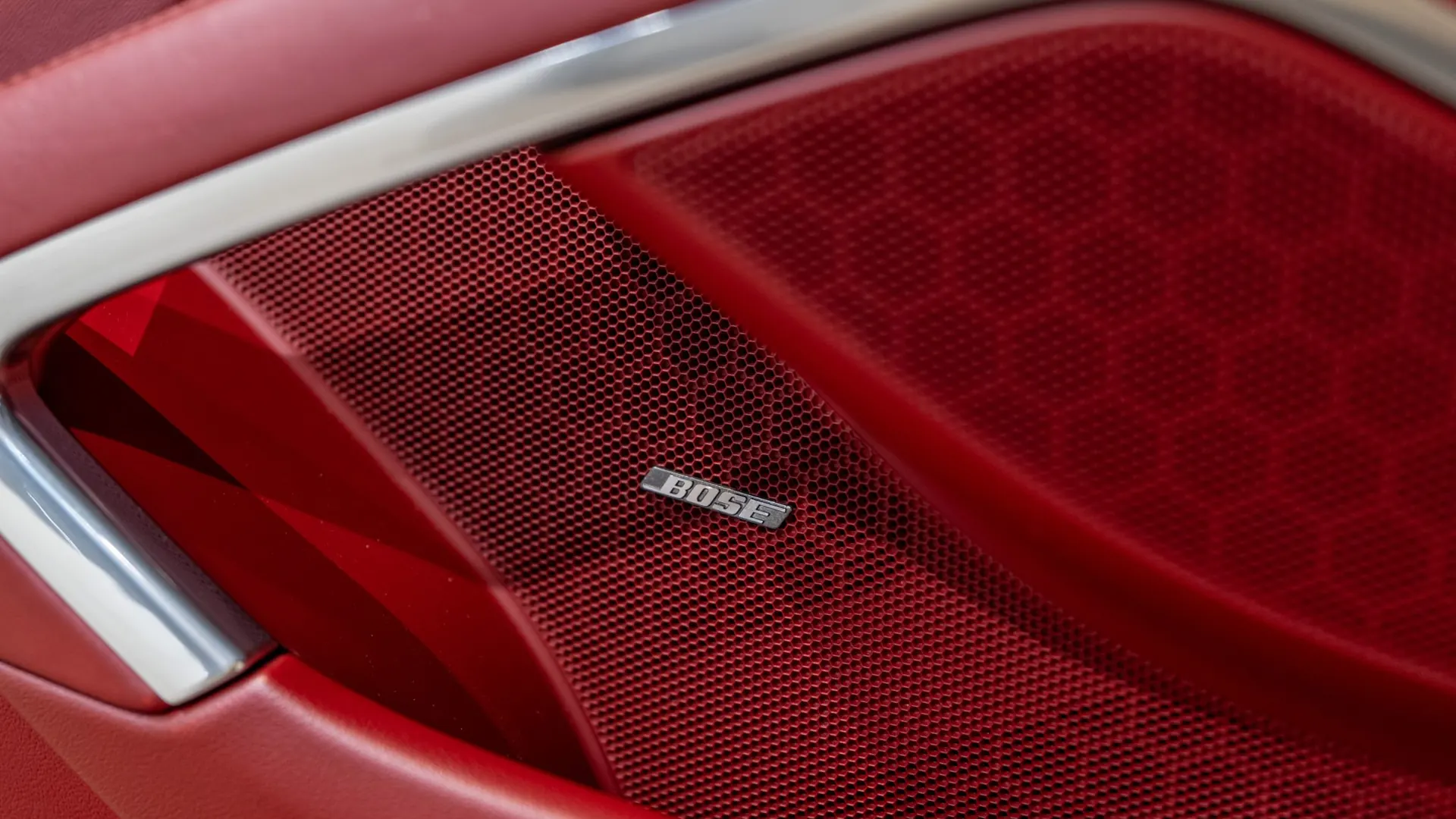 Porsche 911 — photo 16