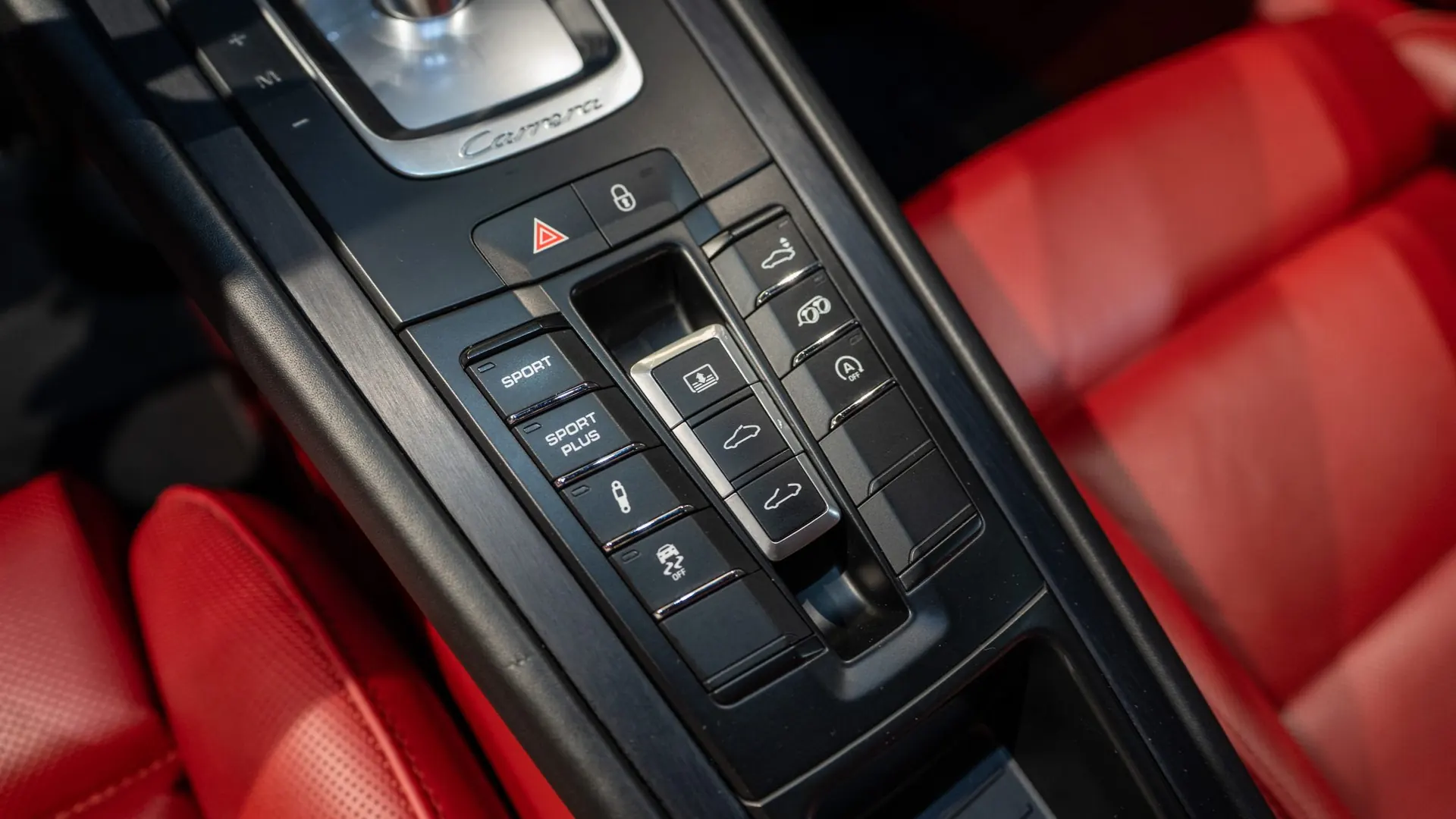 Porsche 911 — photo 22