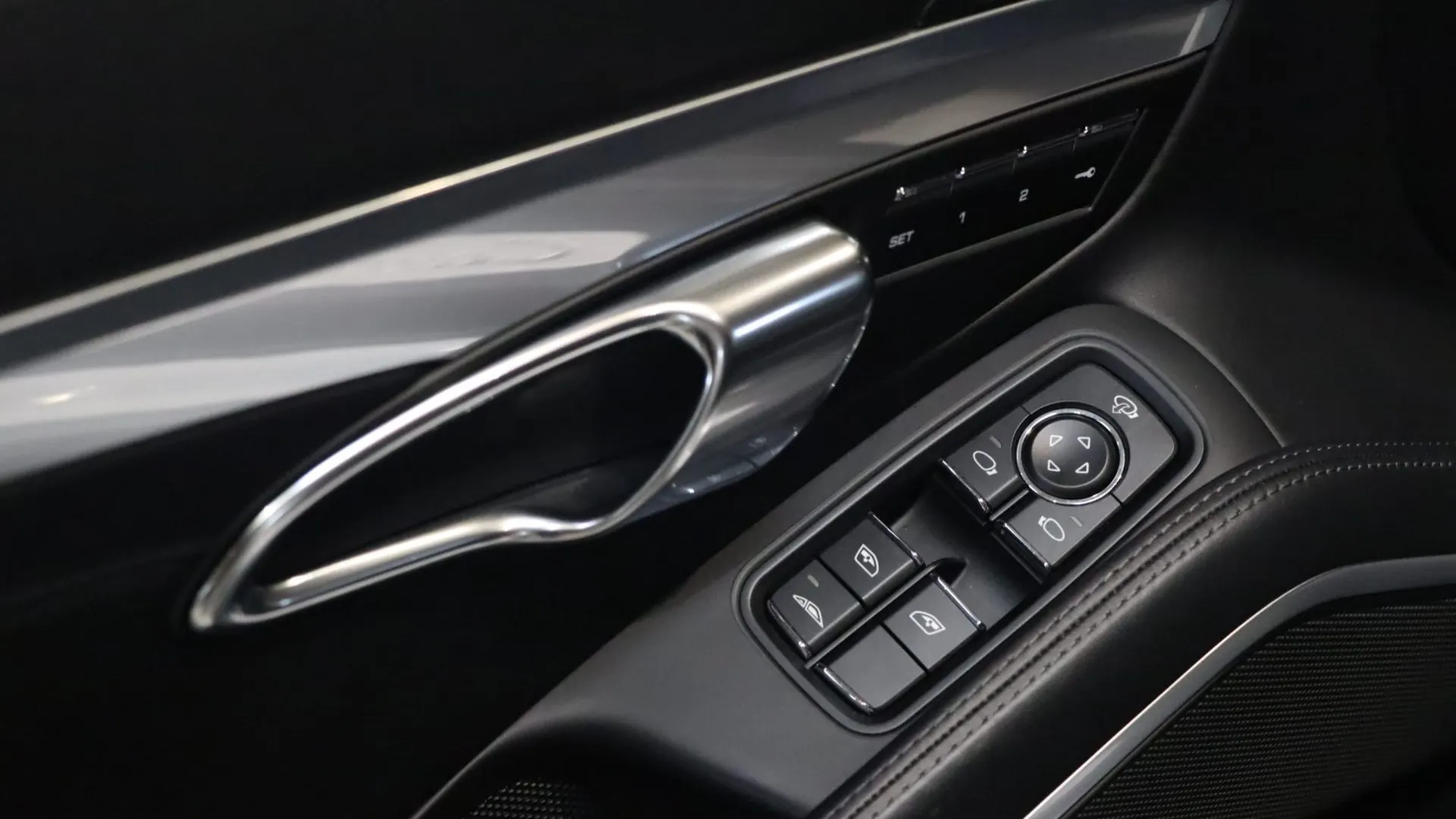 Porsche 911 — photo 12