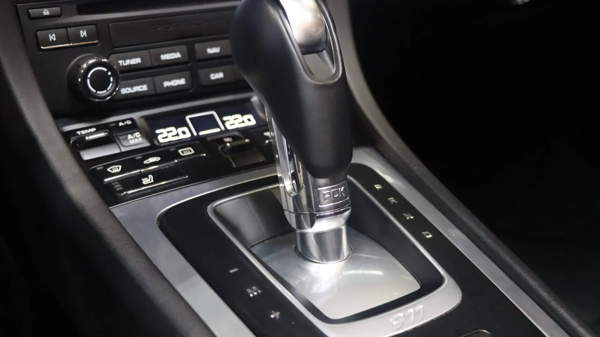 Porsche 911 — photo 29