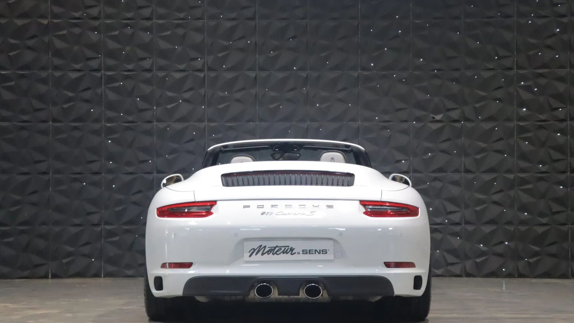 Porsche 911 — photo 4