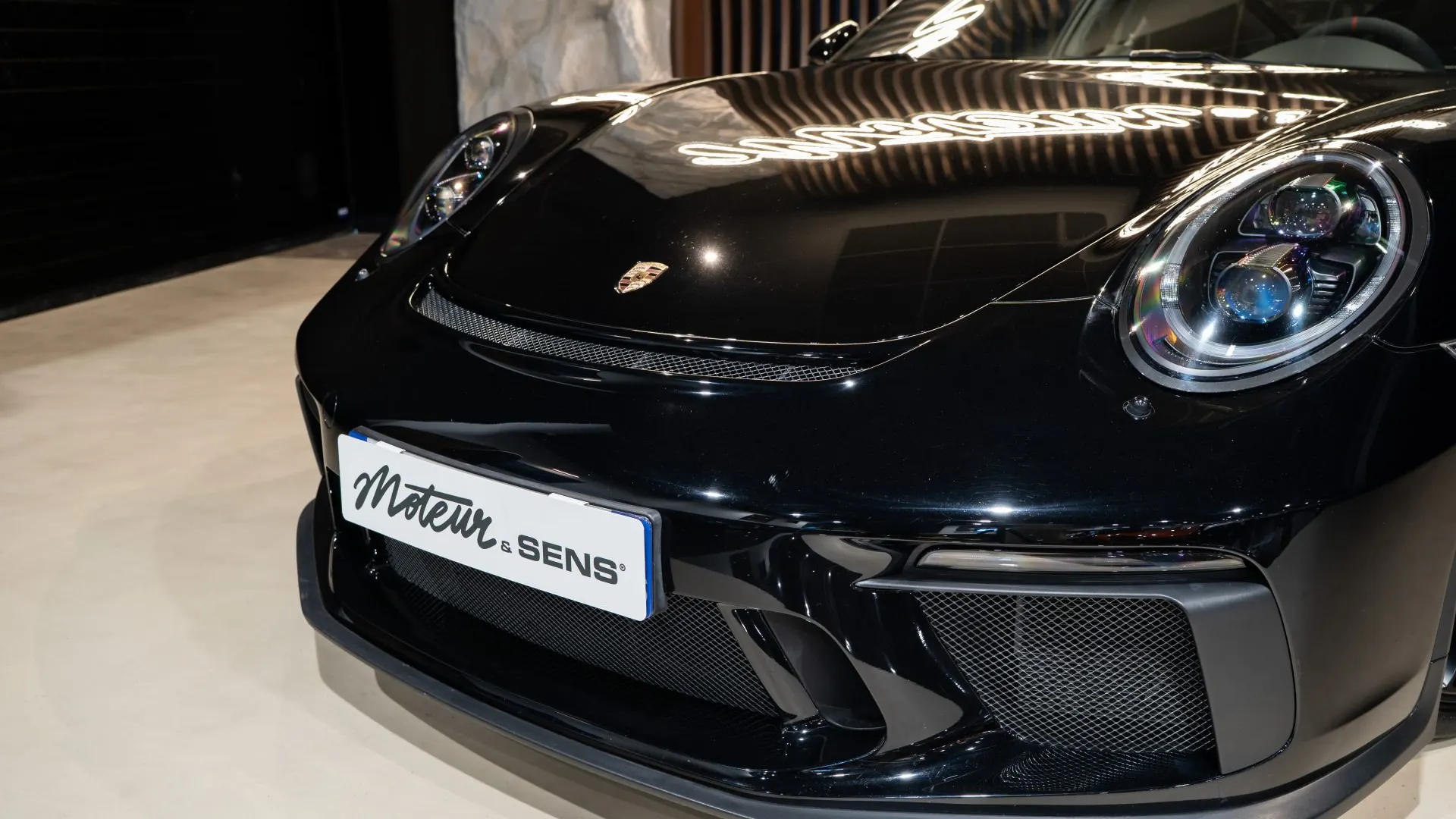 Porsche 911 — photo 41