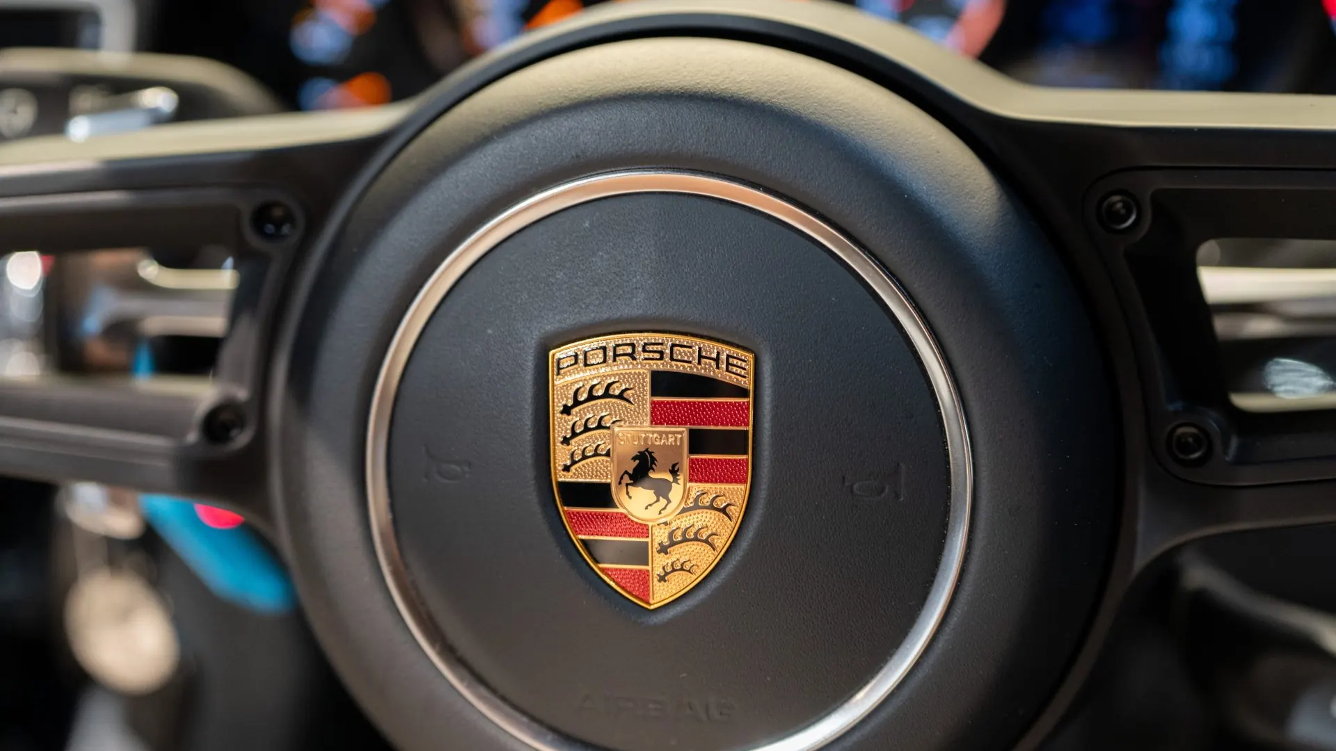 Porsche 911 — photo 29
