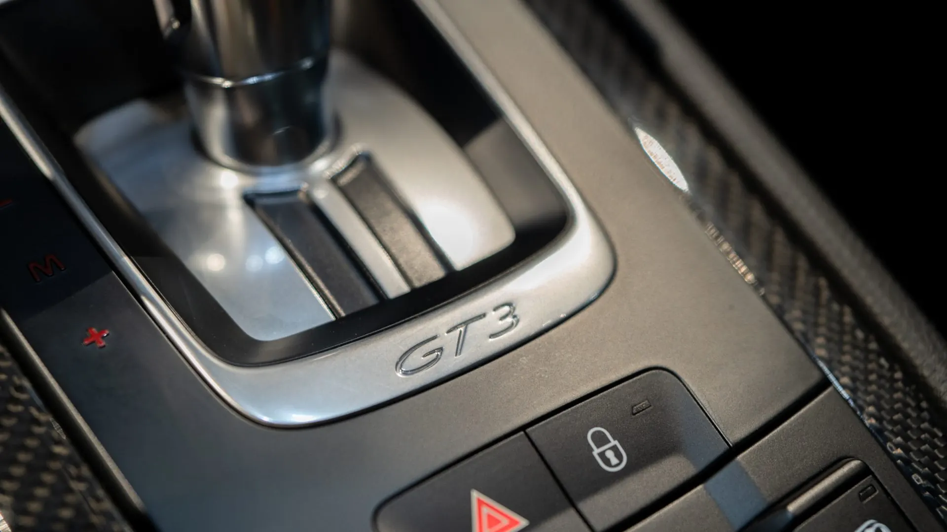 Porsche 911 — photo 30
