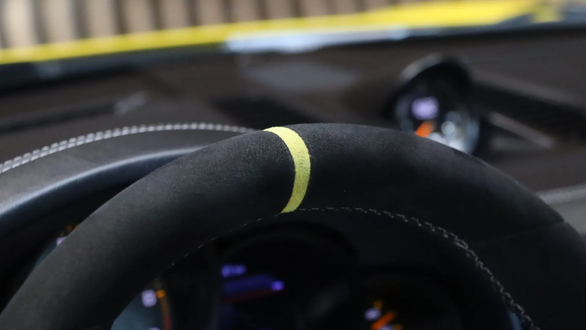 Porsche 911 — photo 21