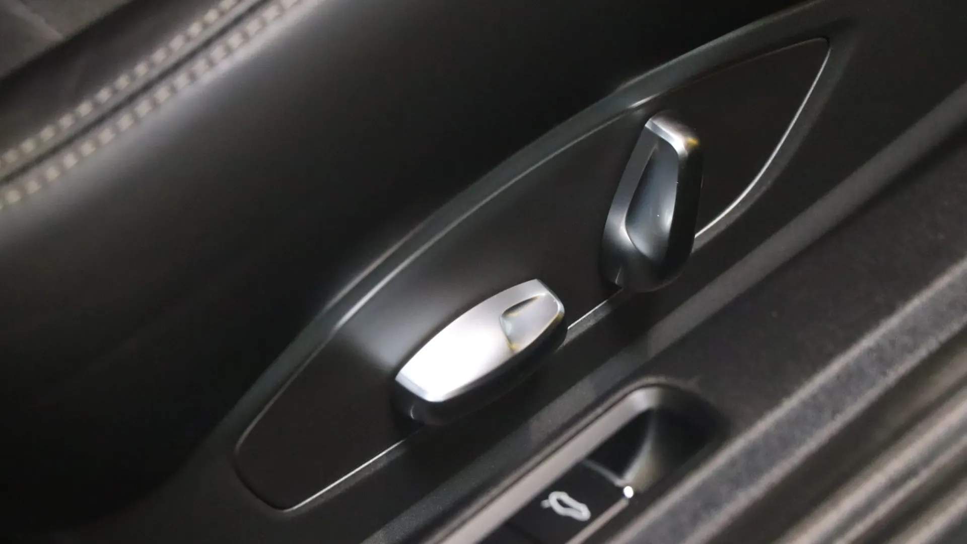 Porsche 911 — photo 14
