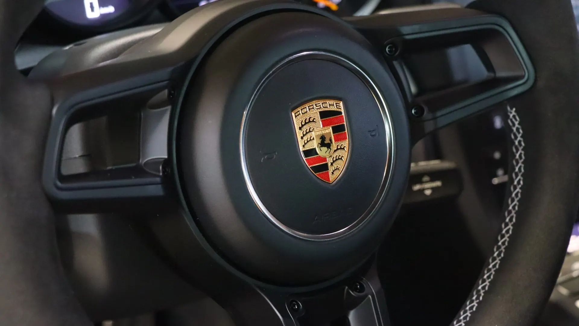 Porsche 911 — photo 20