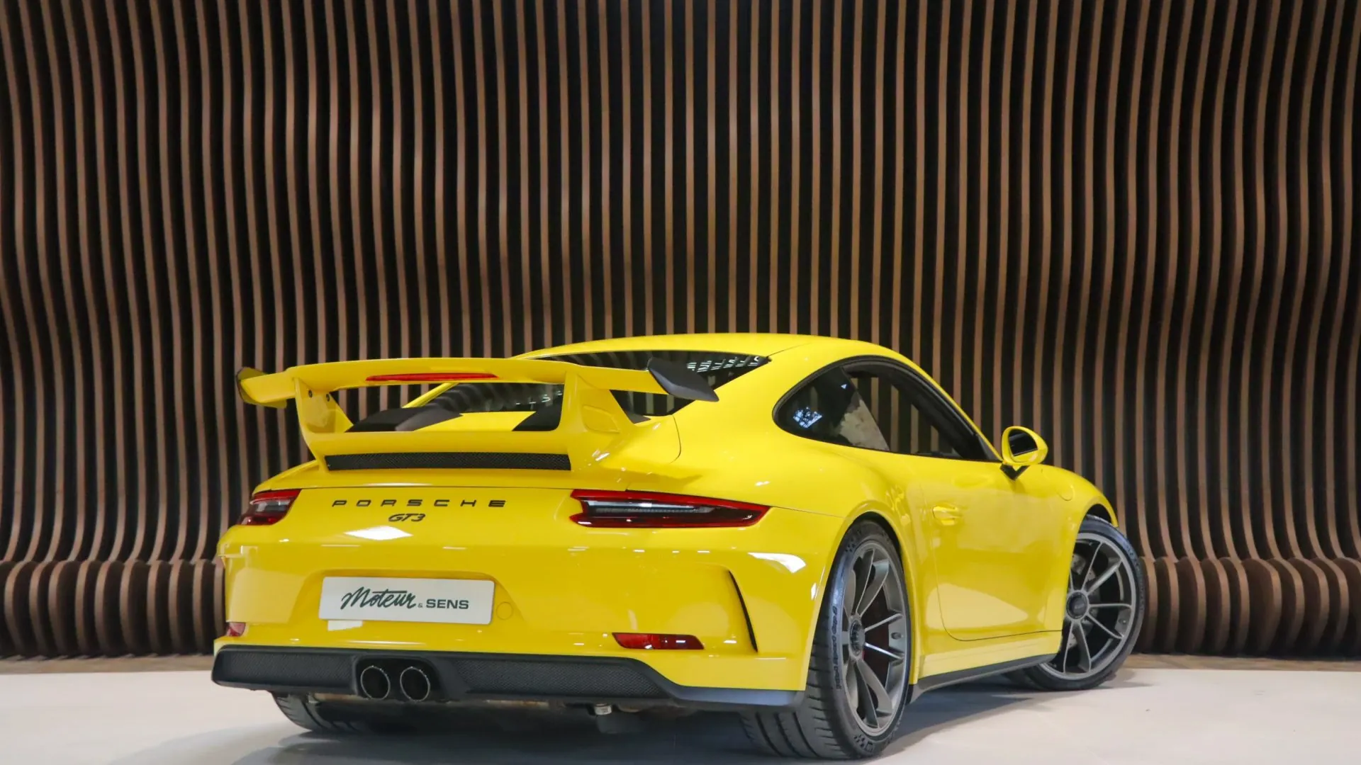 Porsche 911 — photo 2
