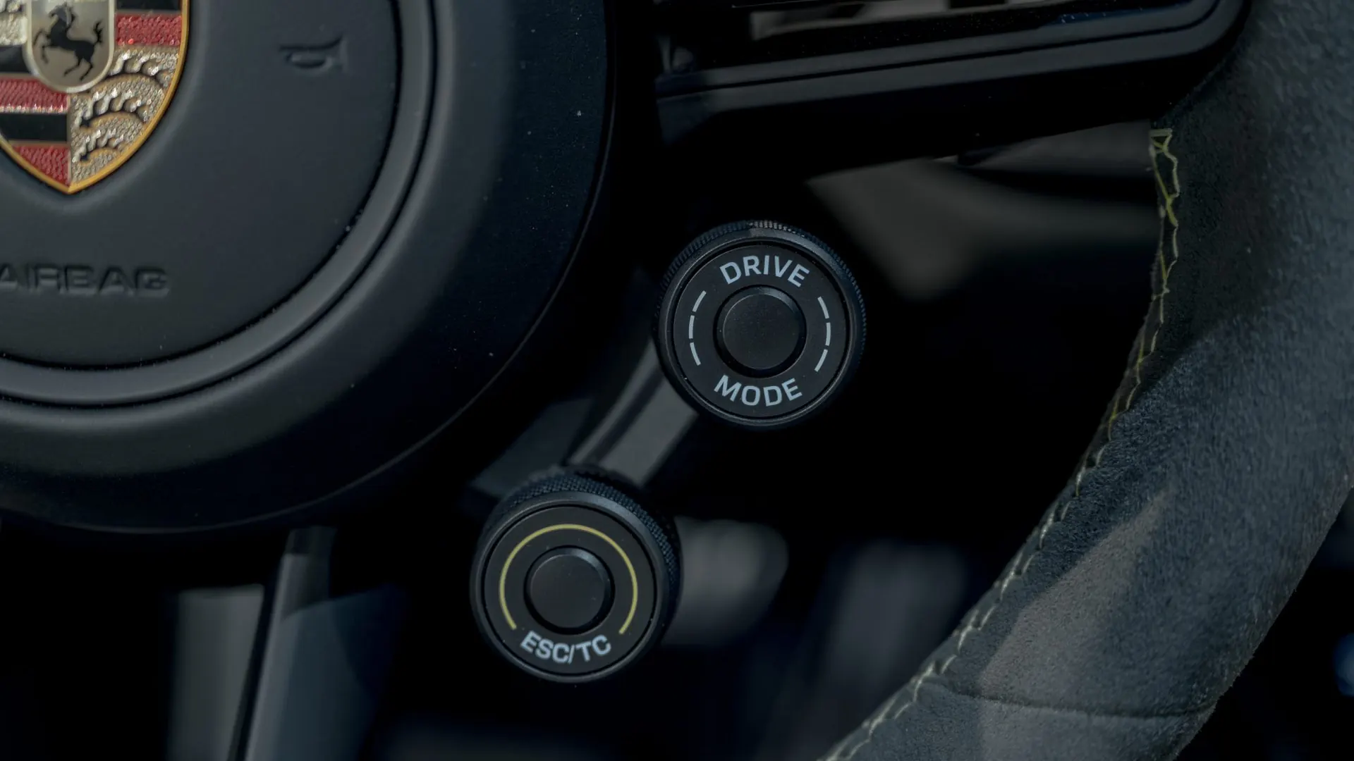 Porsche 911 — photo 13